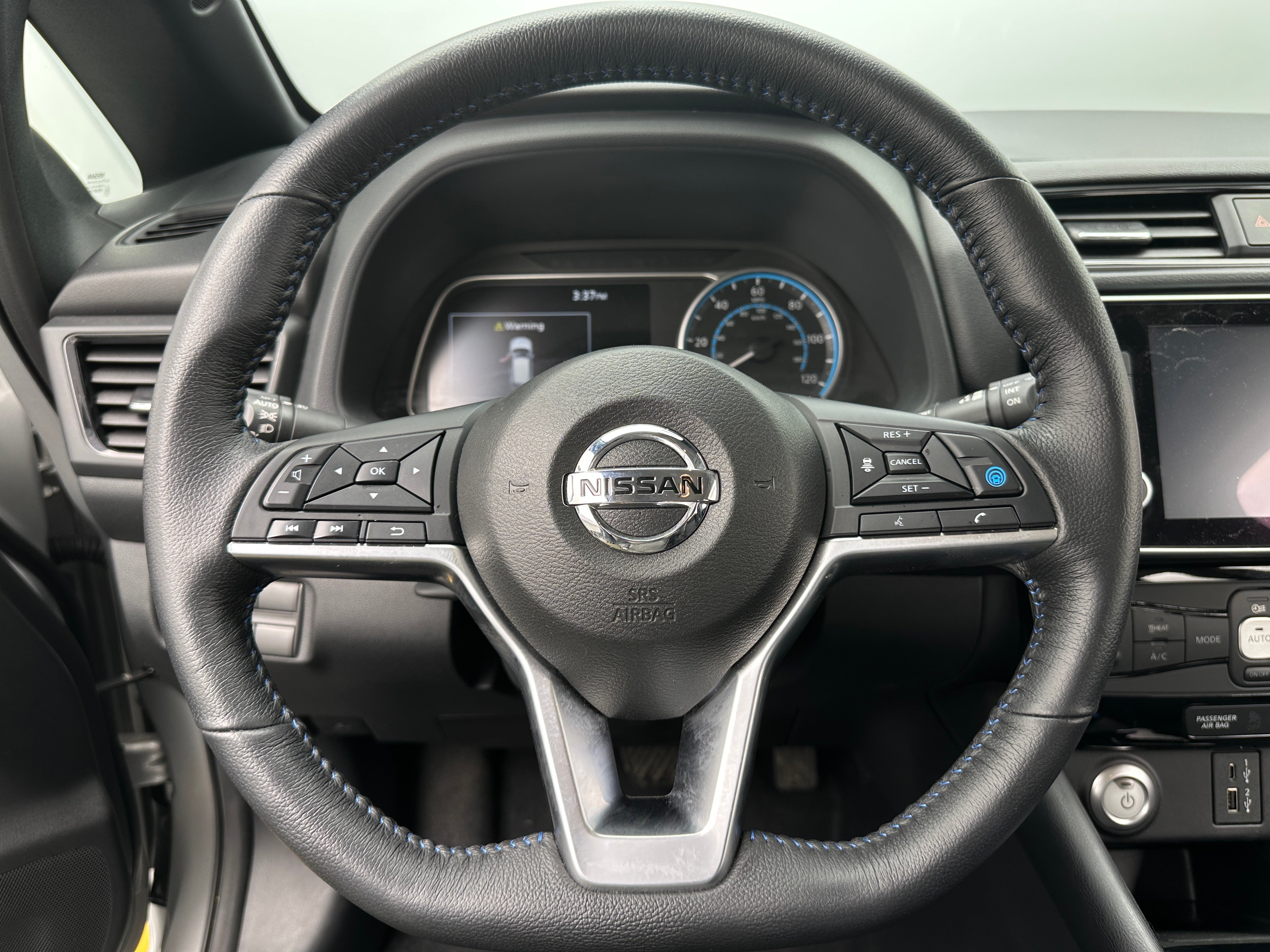 2020 Nissan Leaf SV Plus 5