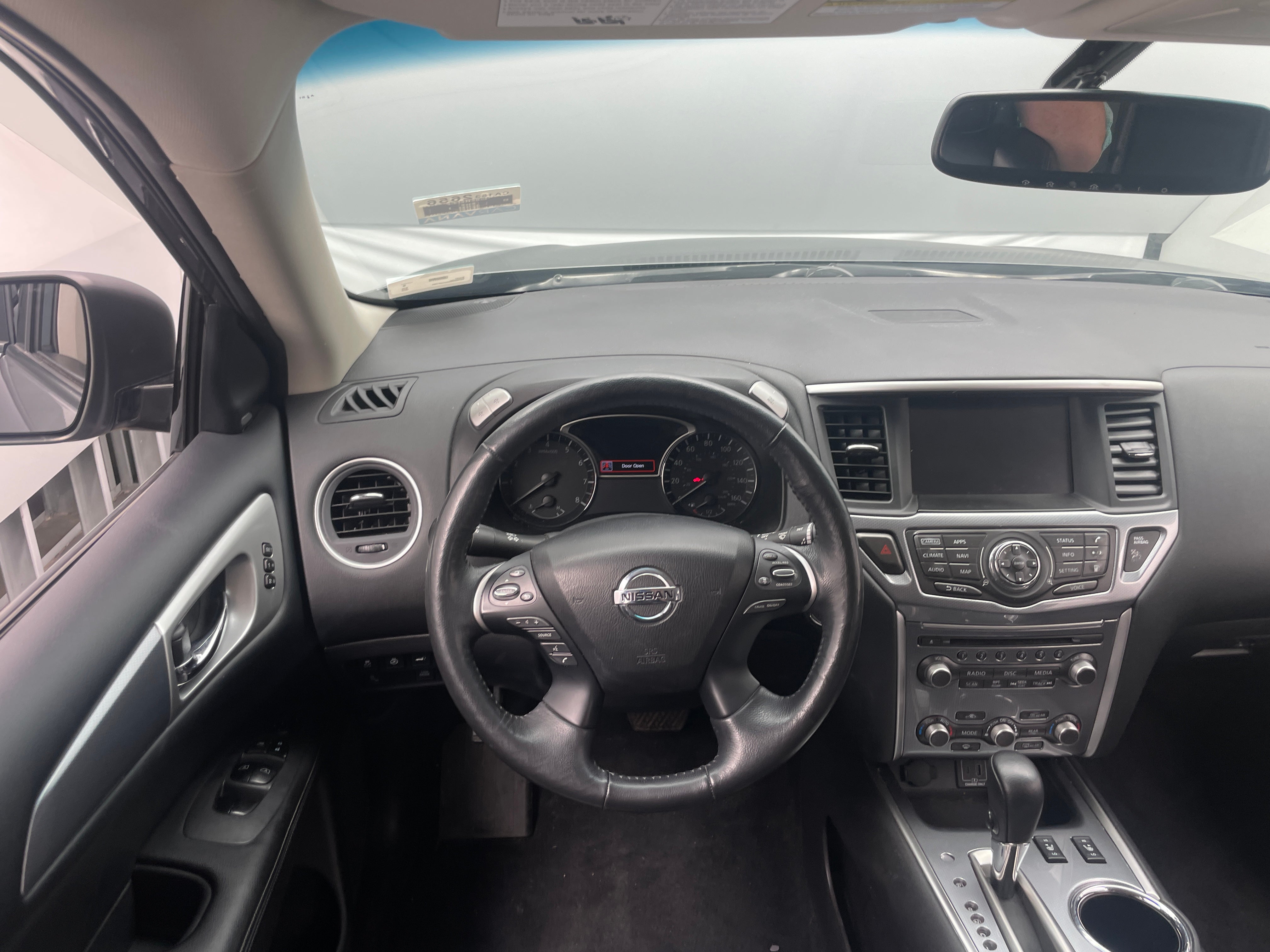 2019 Nissan Pathfinder SL 4