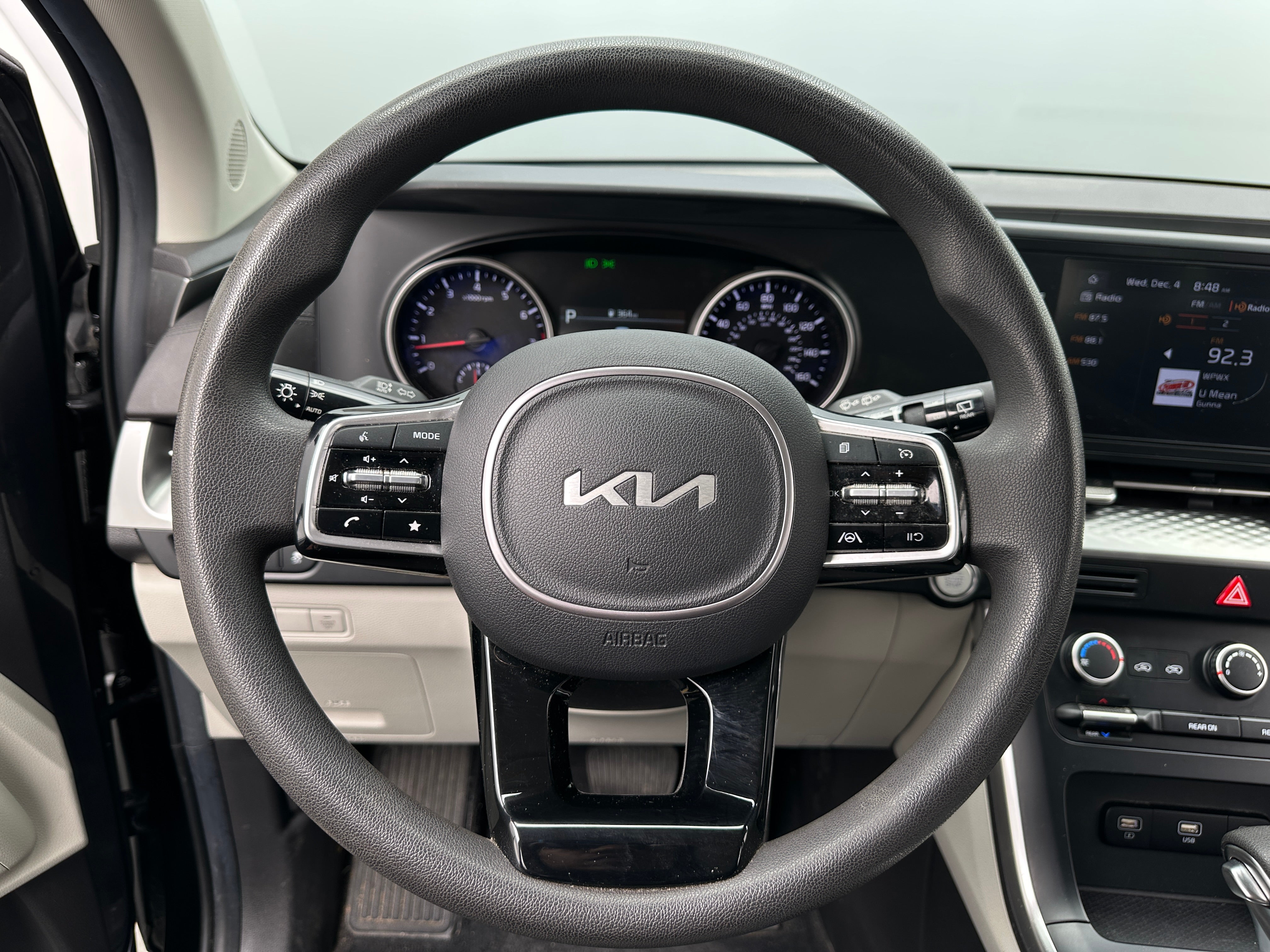 2022 Kia Carnival LX 5