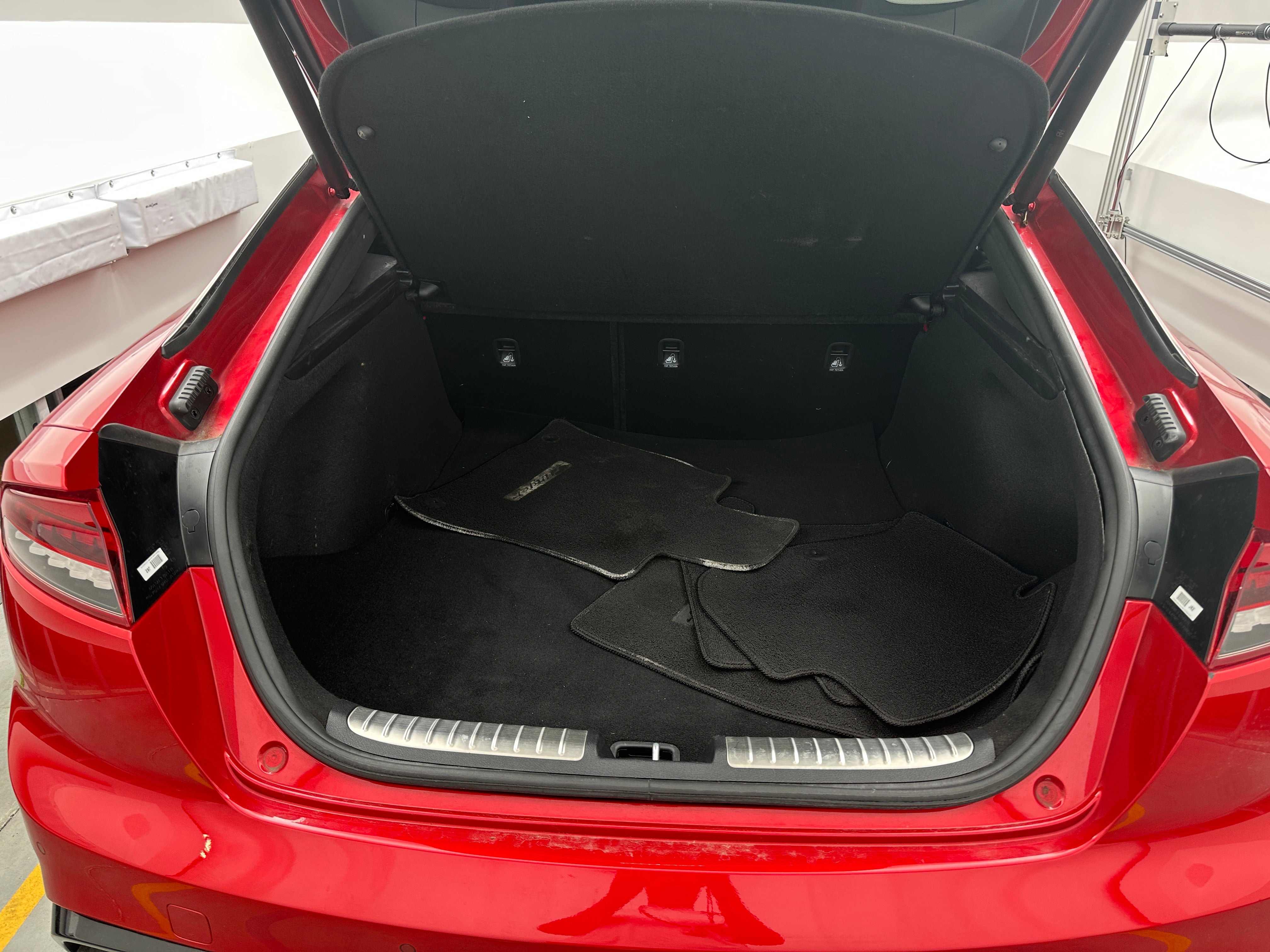 2022 Kia Stinger GT2 6