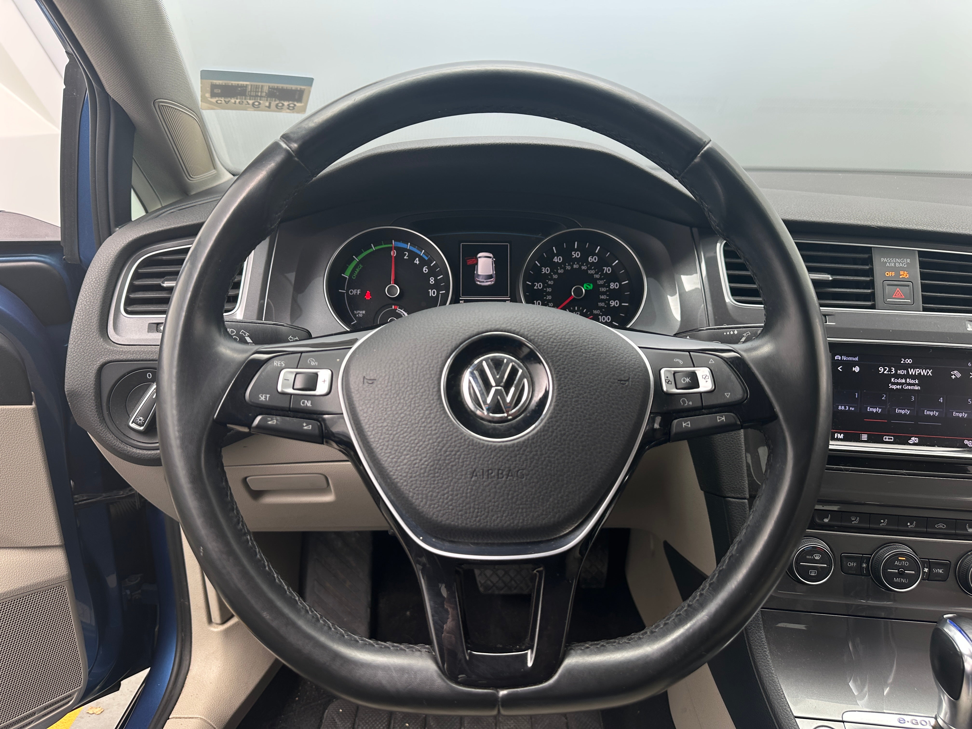 2015 Volkswagen e-Golf SEL Premium 5