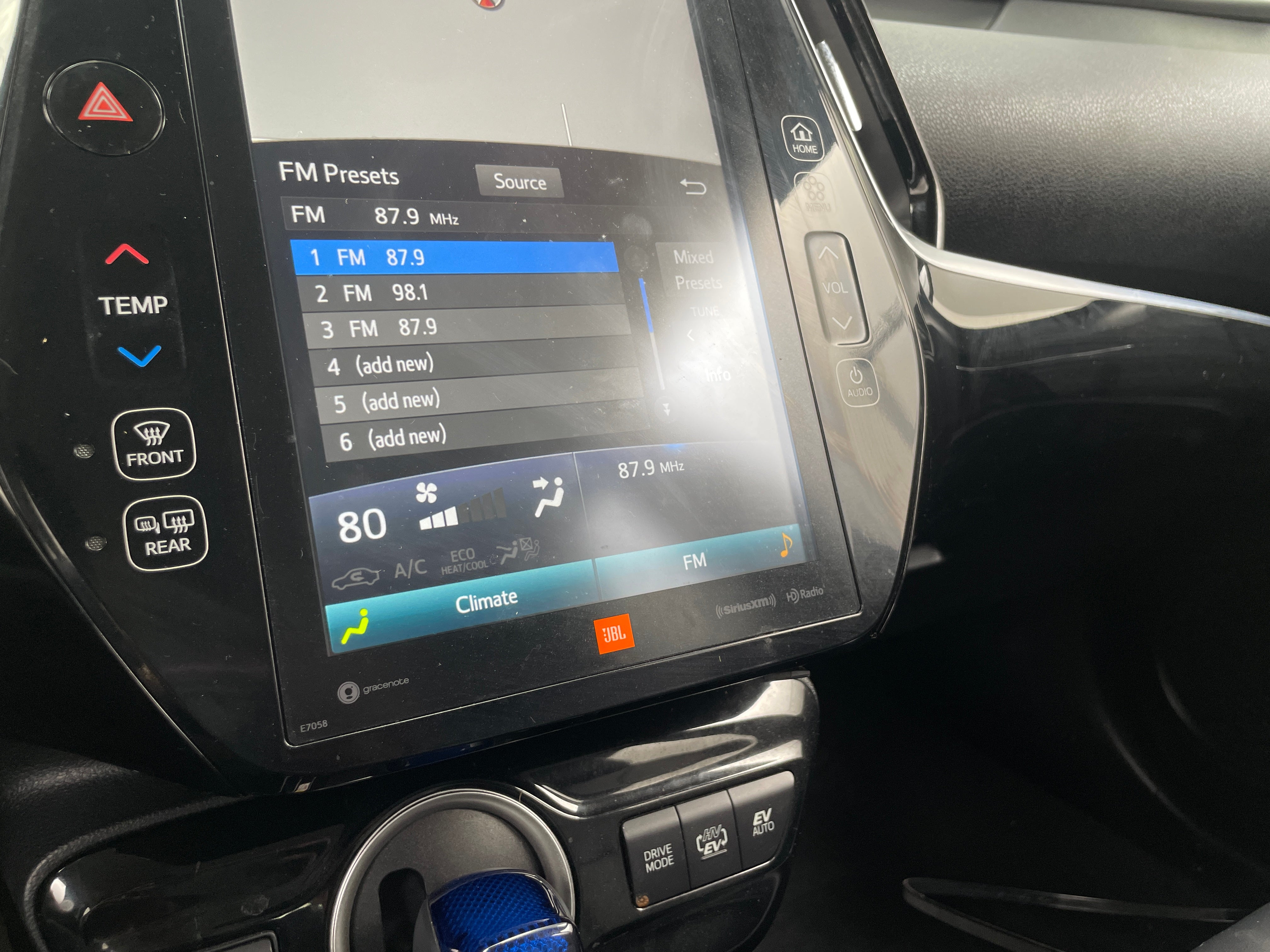 2021 Toyota Prius Prime Limited 4