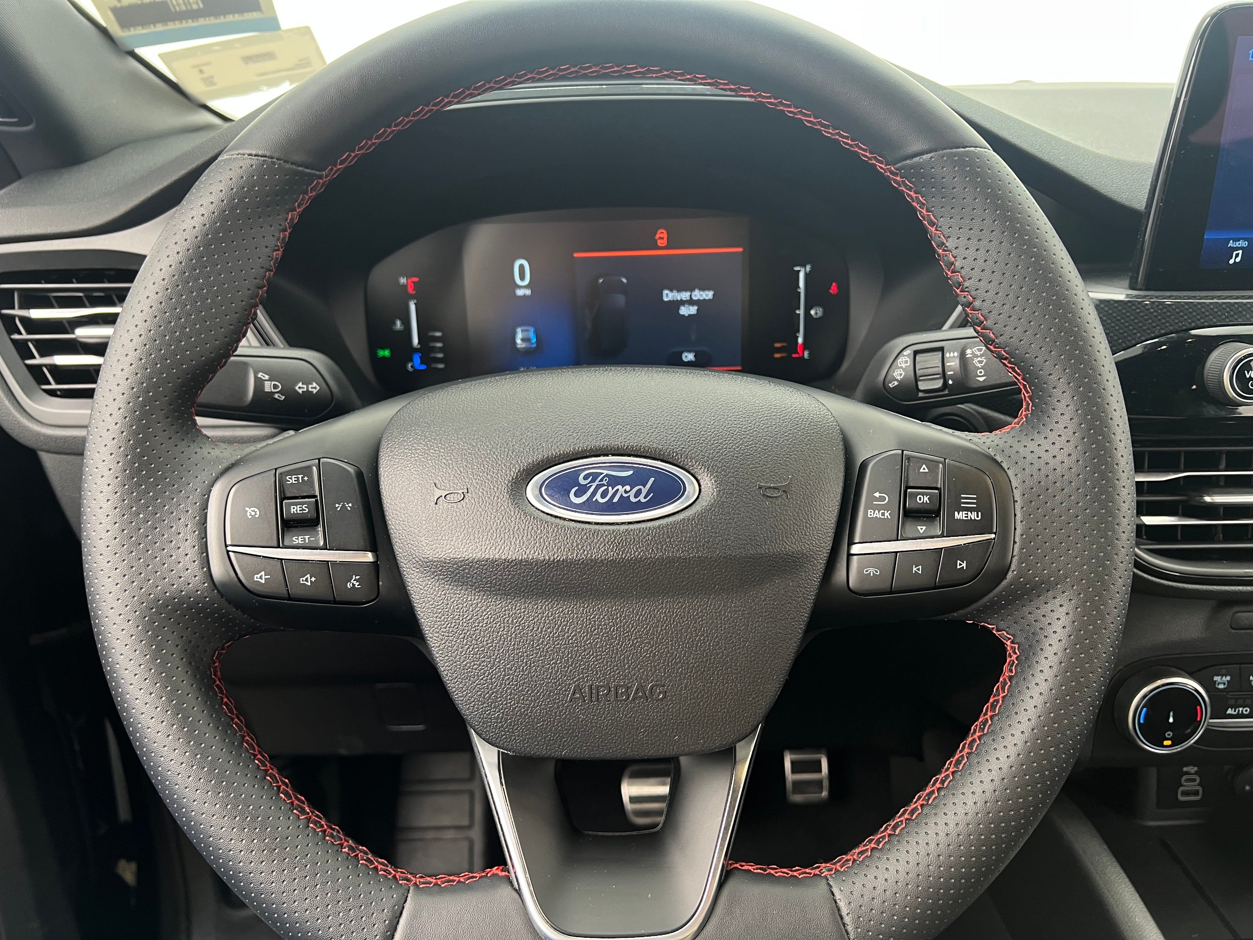 2024 Ford Escape ST-Line 5