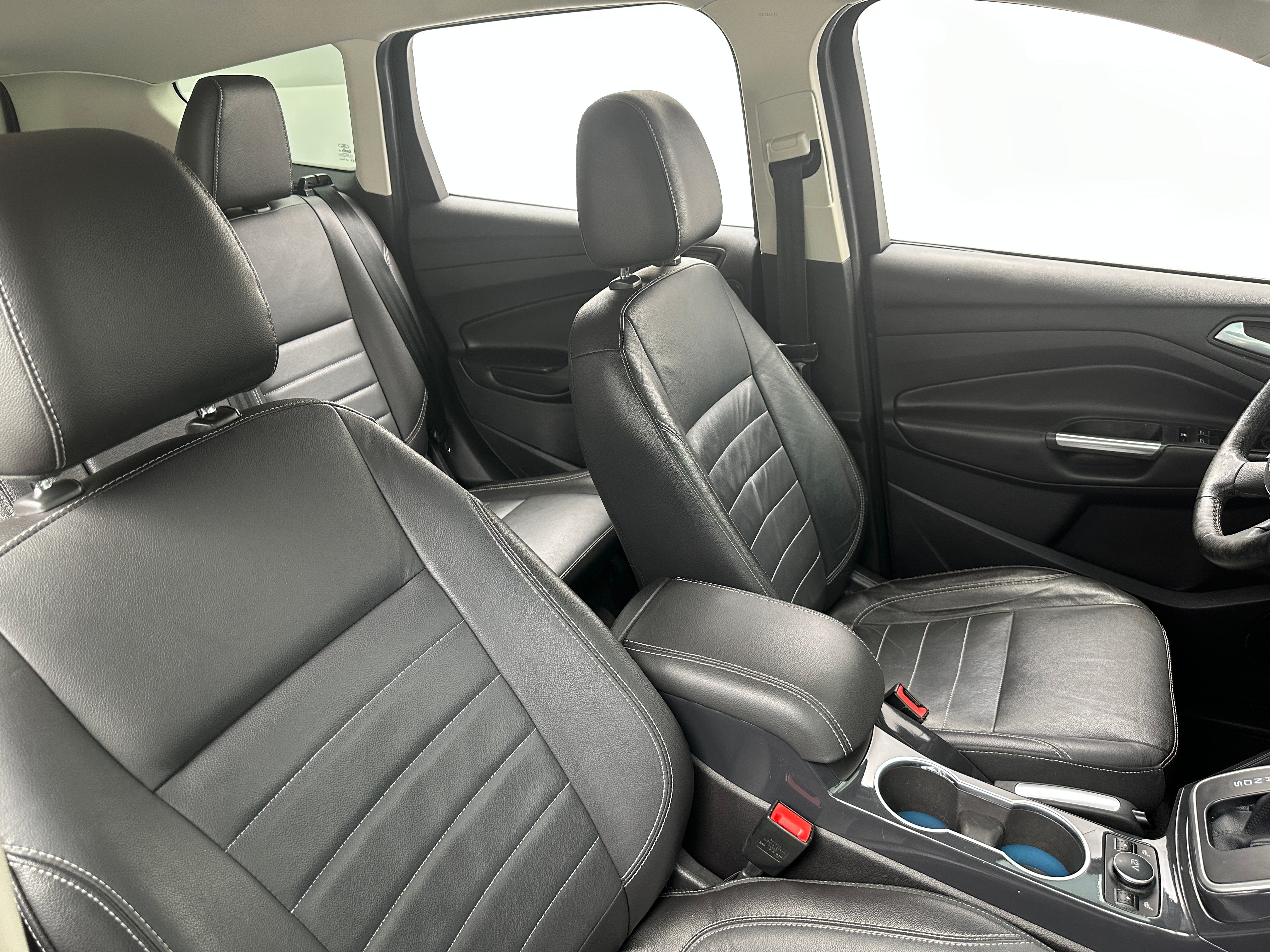 2014 Ford Escape Titanium 2