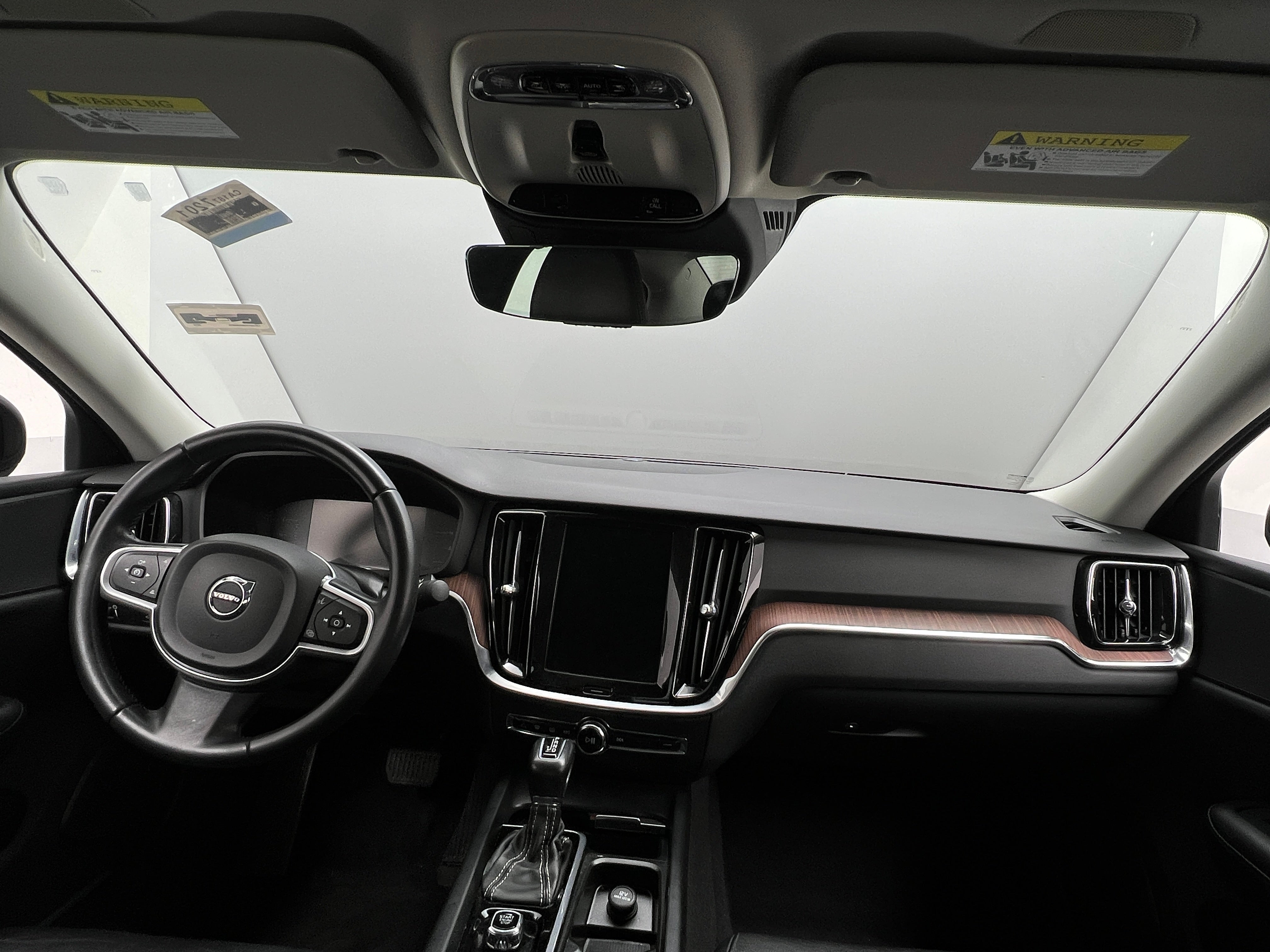 2019 Volvo S60 T5 Momentum 2