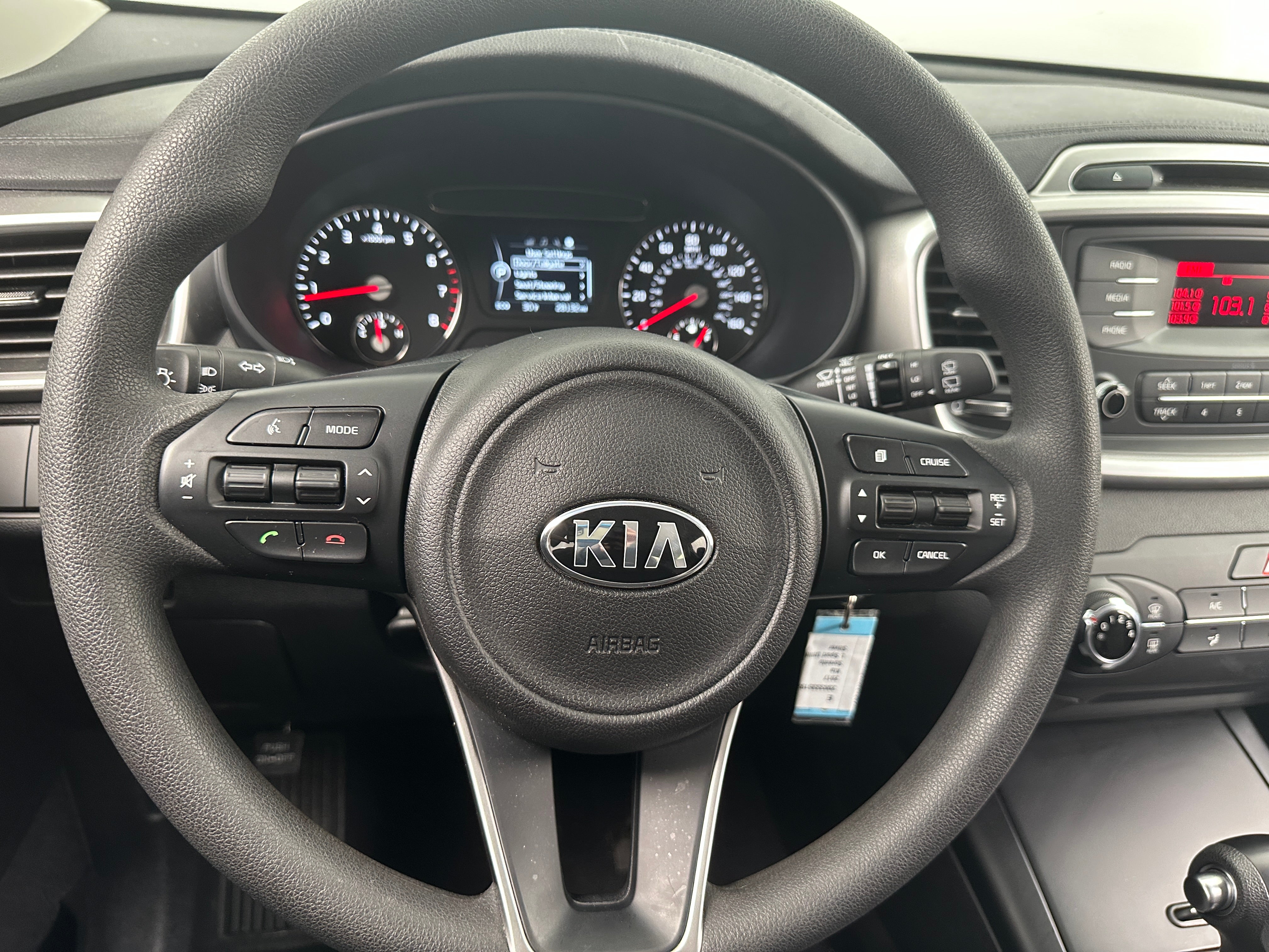 2017 Kia Sorento L 5