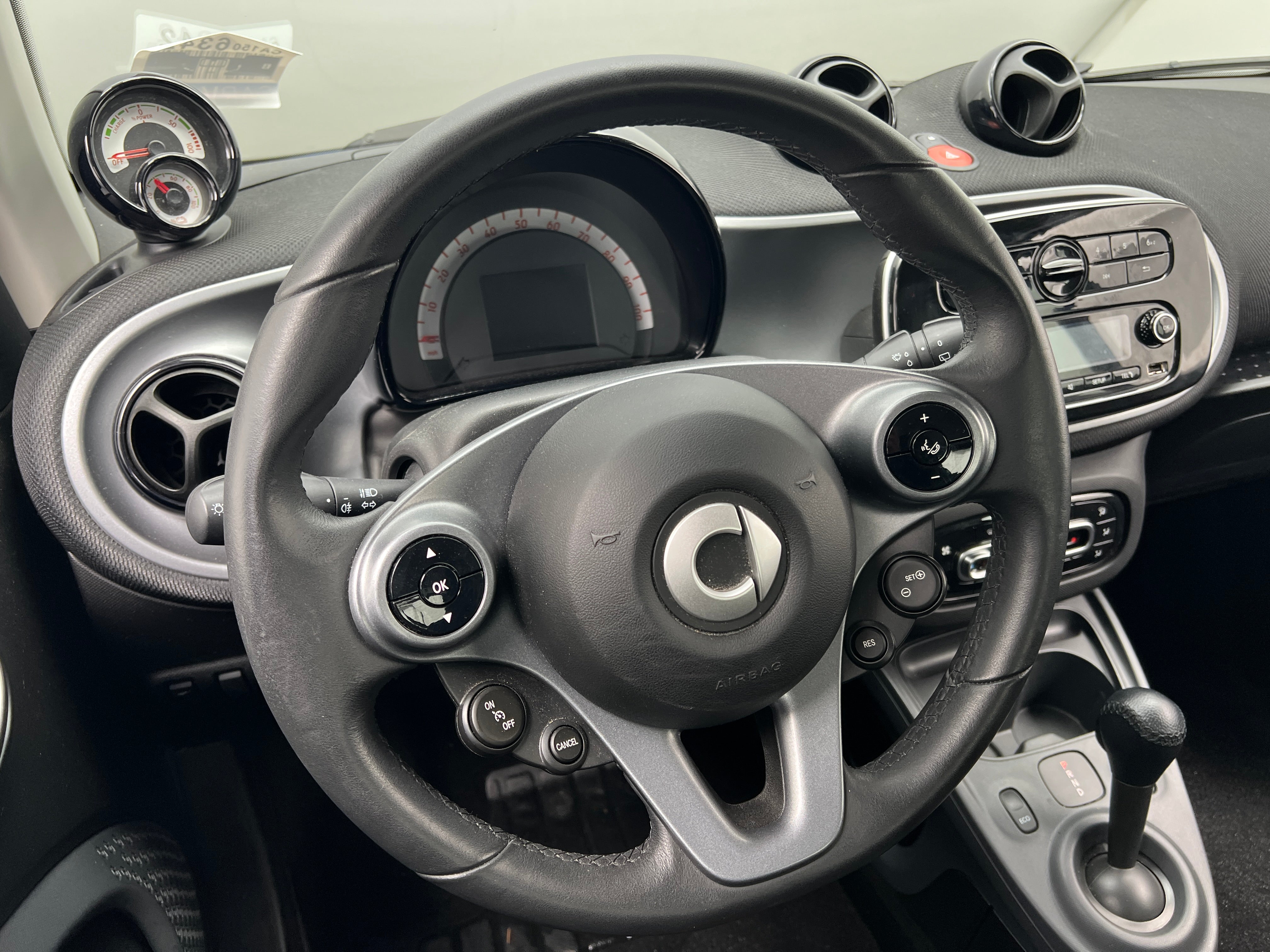 2018 smart fortwo Passion 5