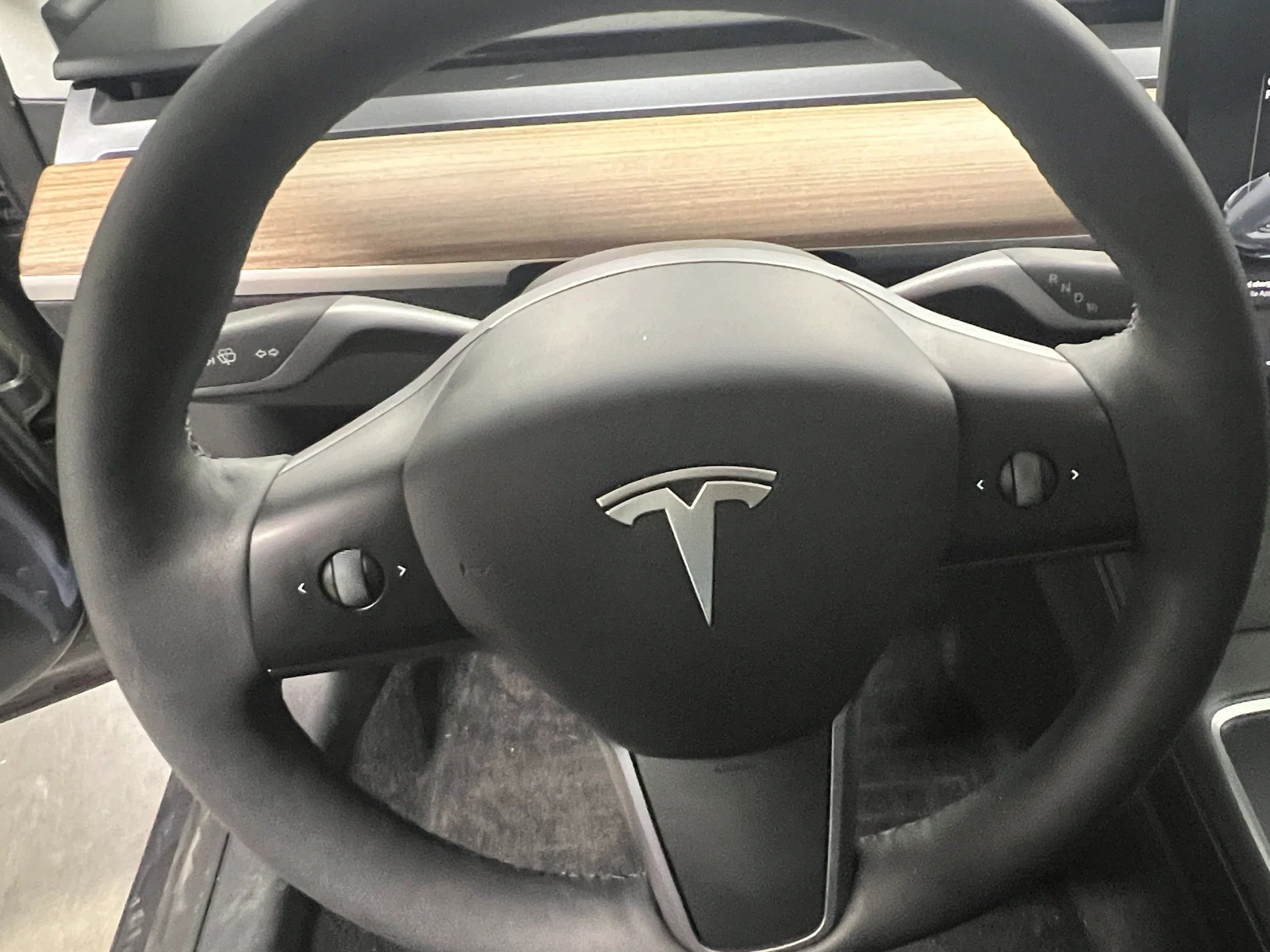 2023 Tesla Model 3 Standard Range 3