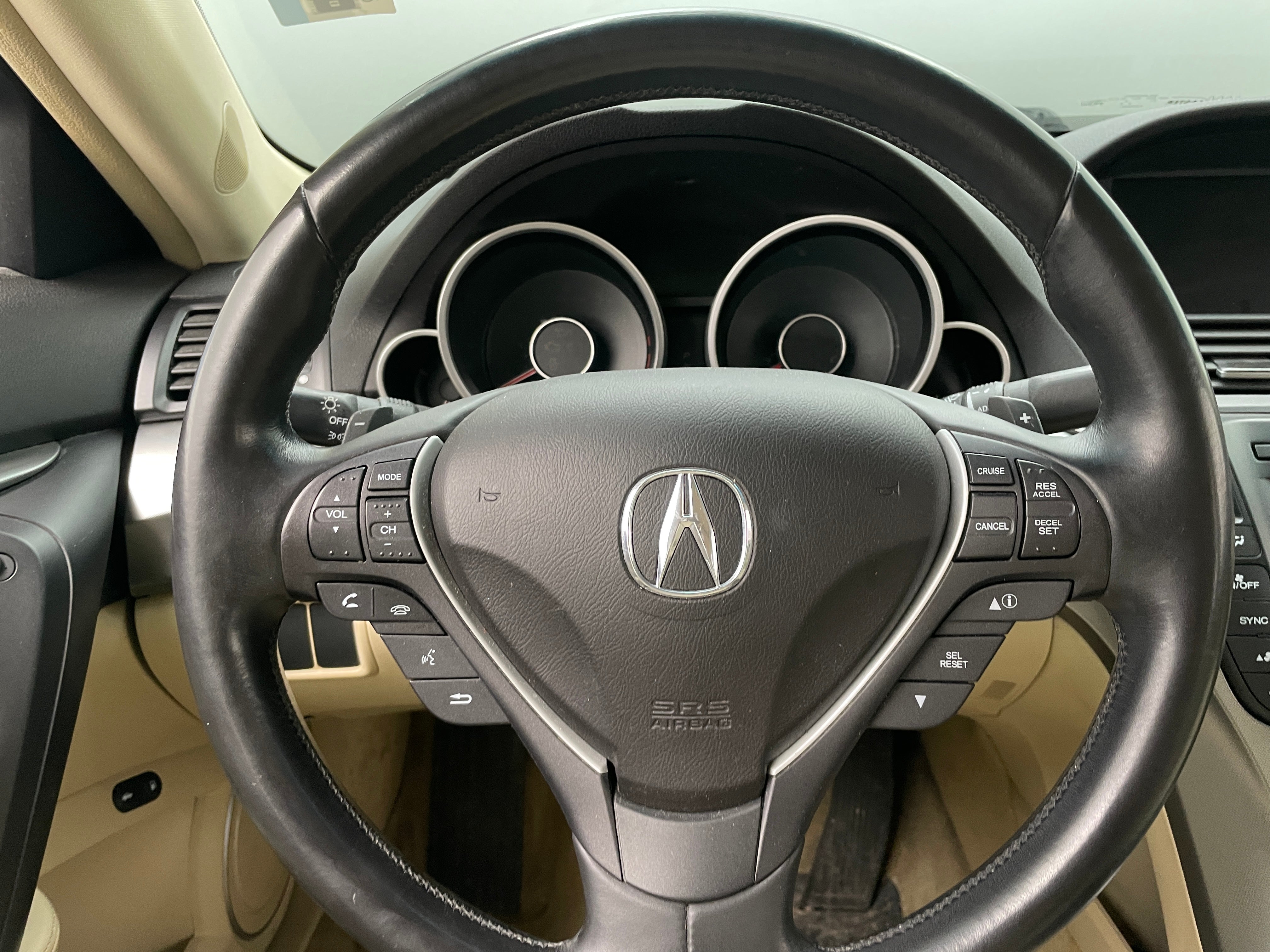 2010 Acura TL  4