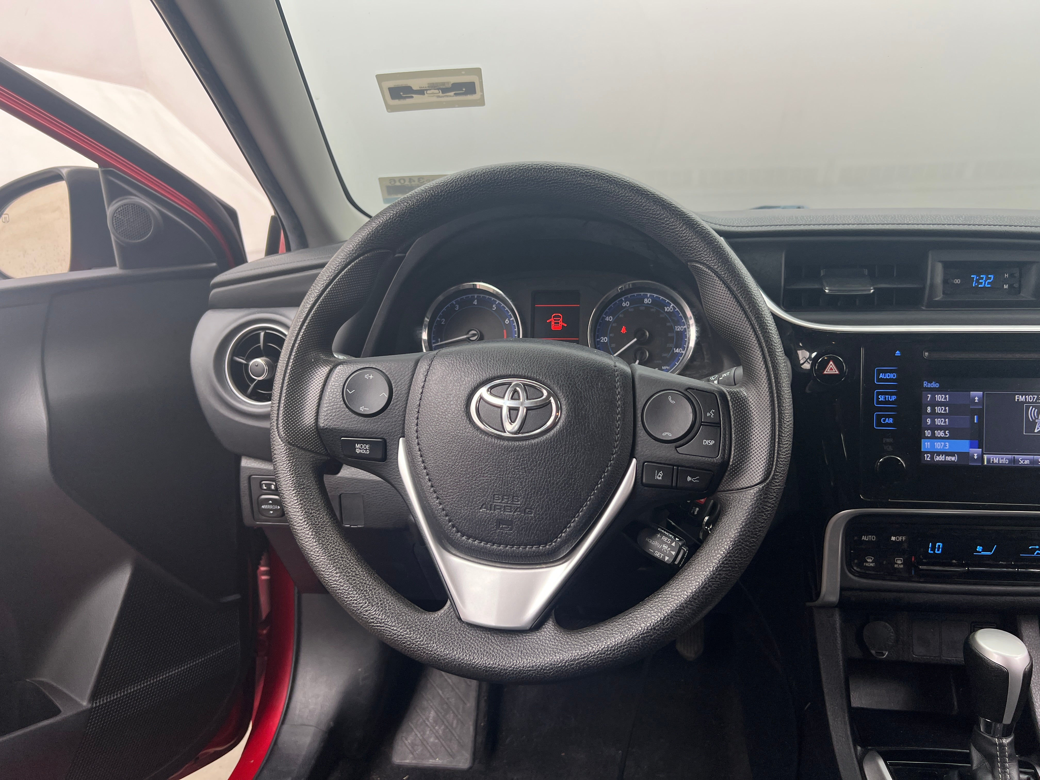 2018 Toyota Corolla LE 5