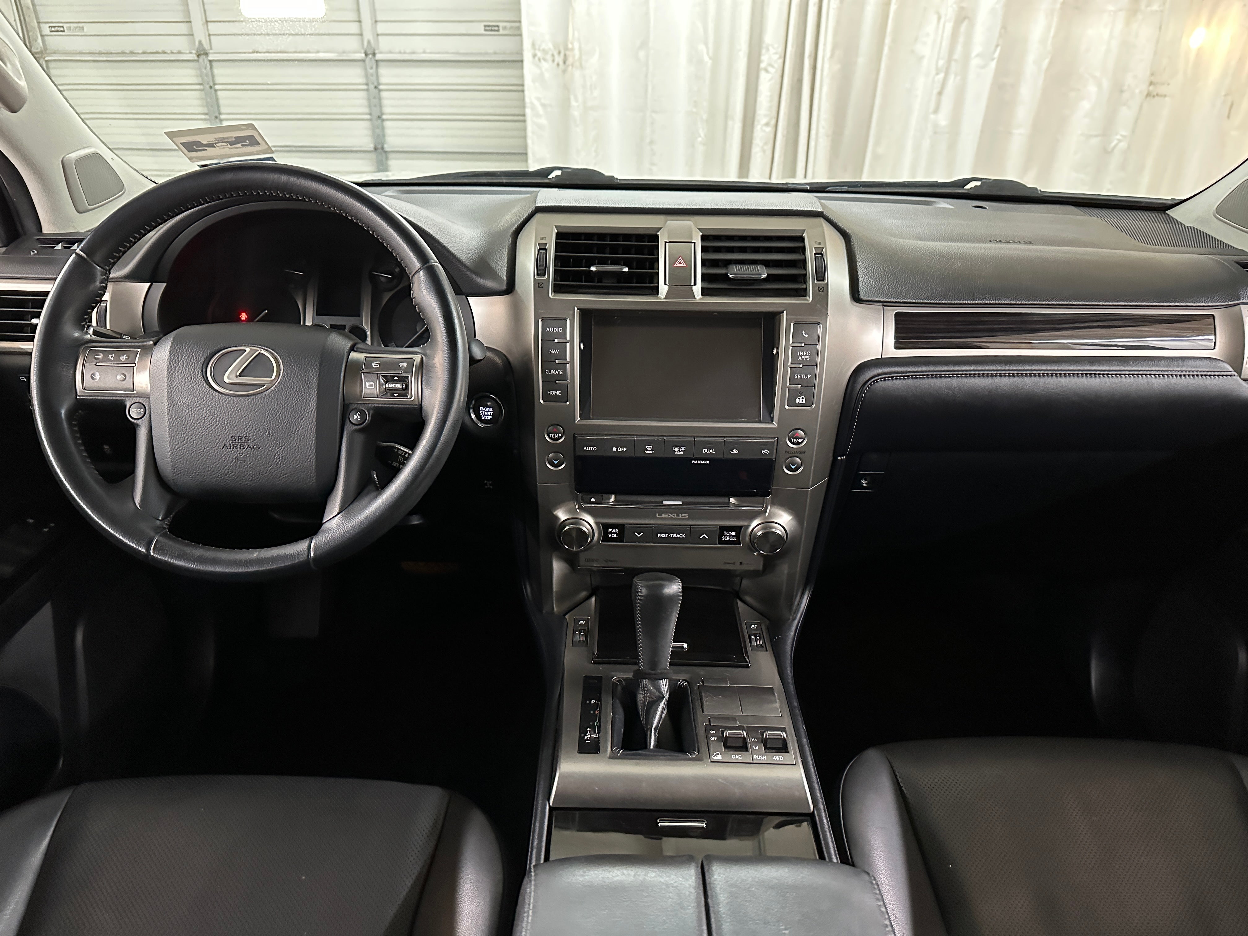 2018 Lexus GX 460 3