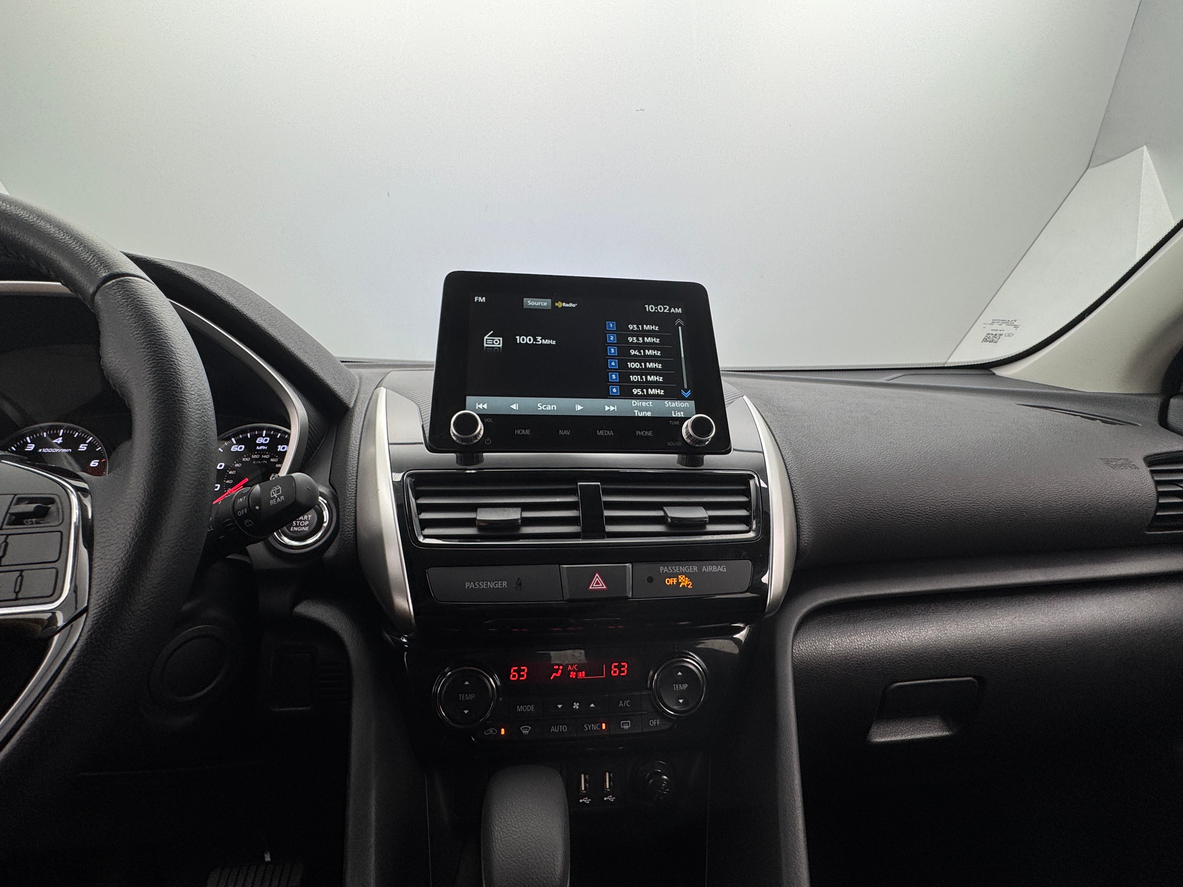 Thumbnail: 2024 Mitsubishi Eclipse Cross - 4