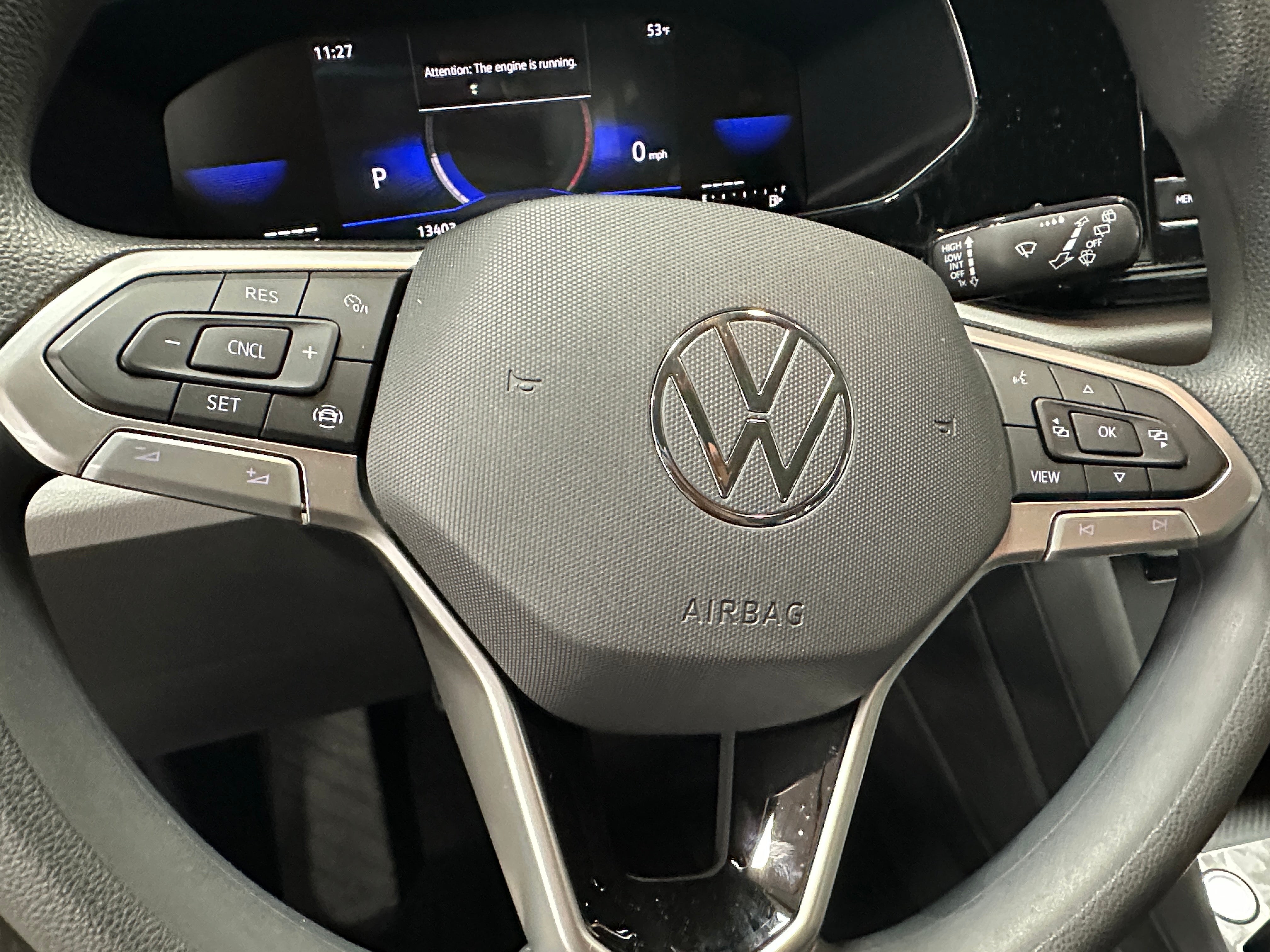 2022 Volkswagen Taos S 5