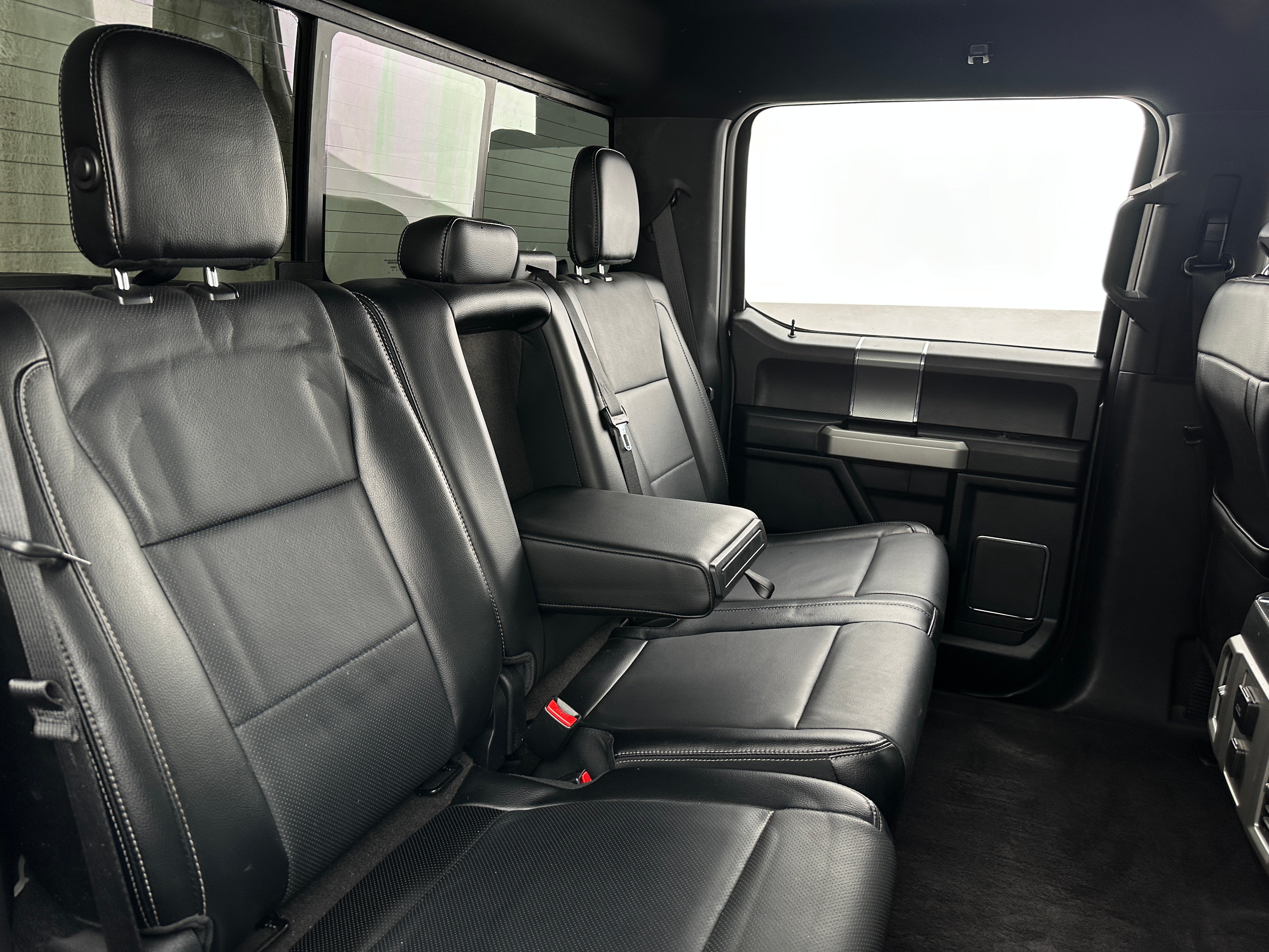 2016 Ford Econoline E-150 5