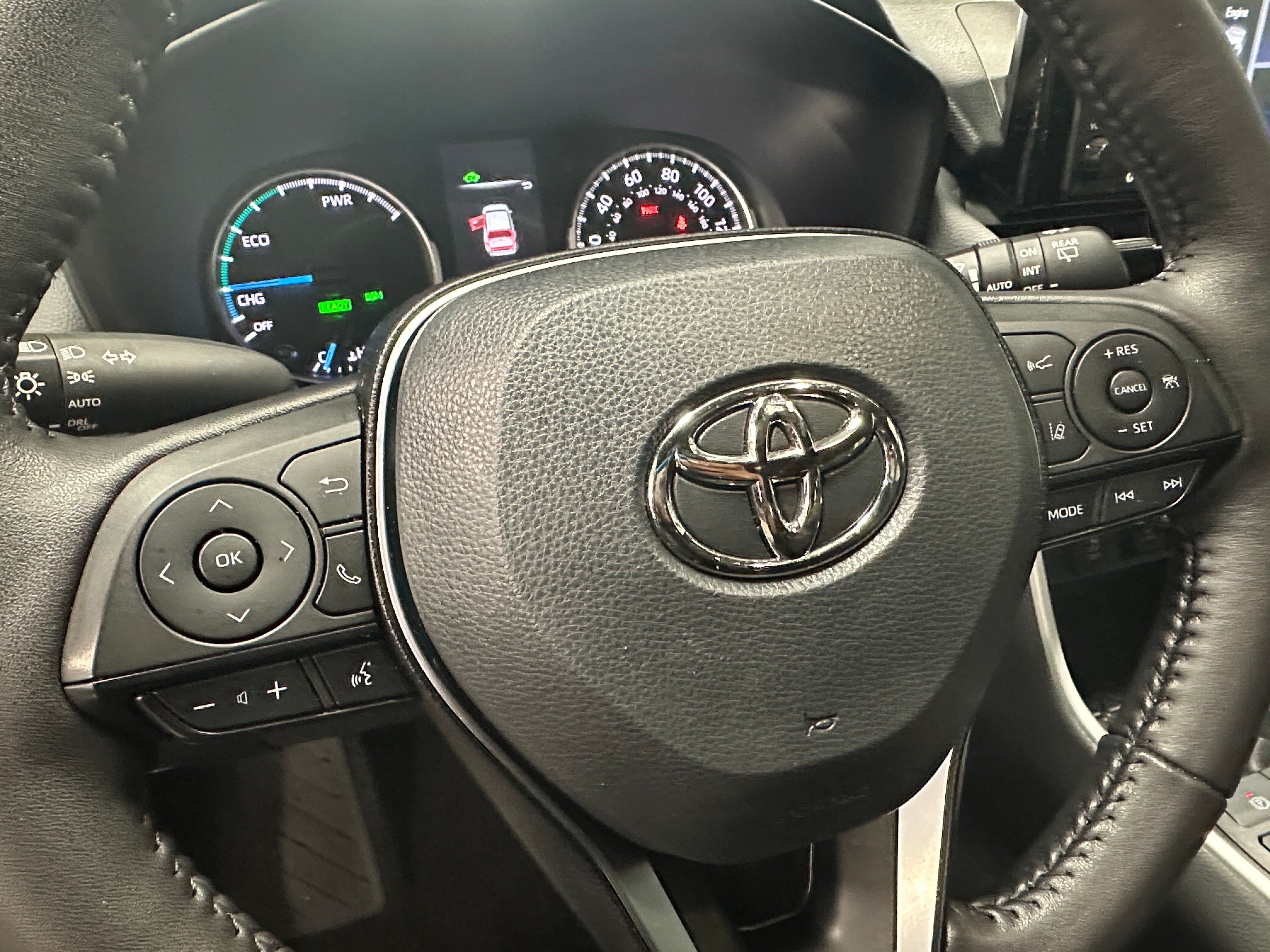 2022 Toyota RAV4 SE 5