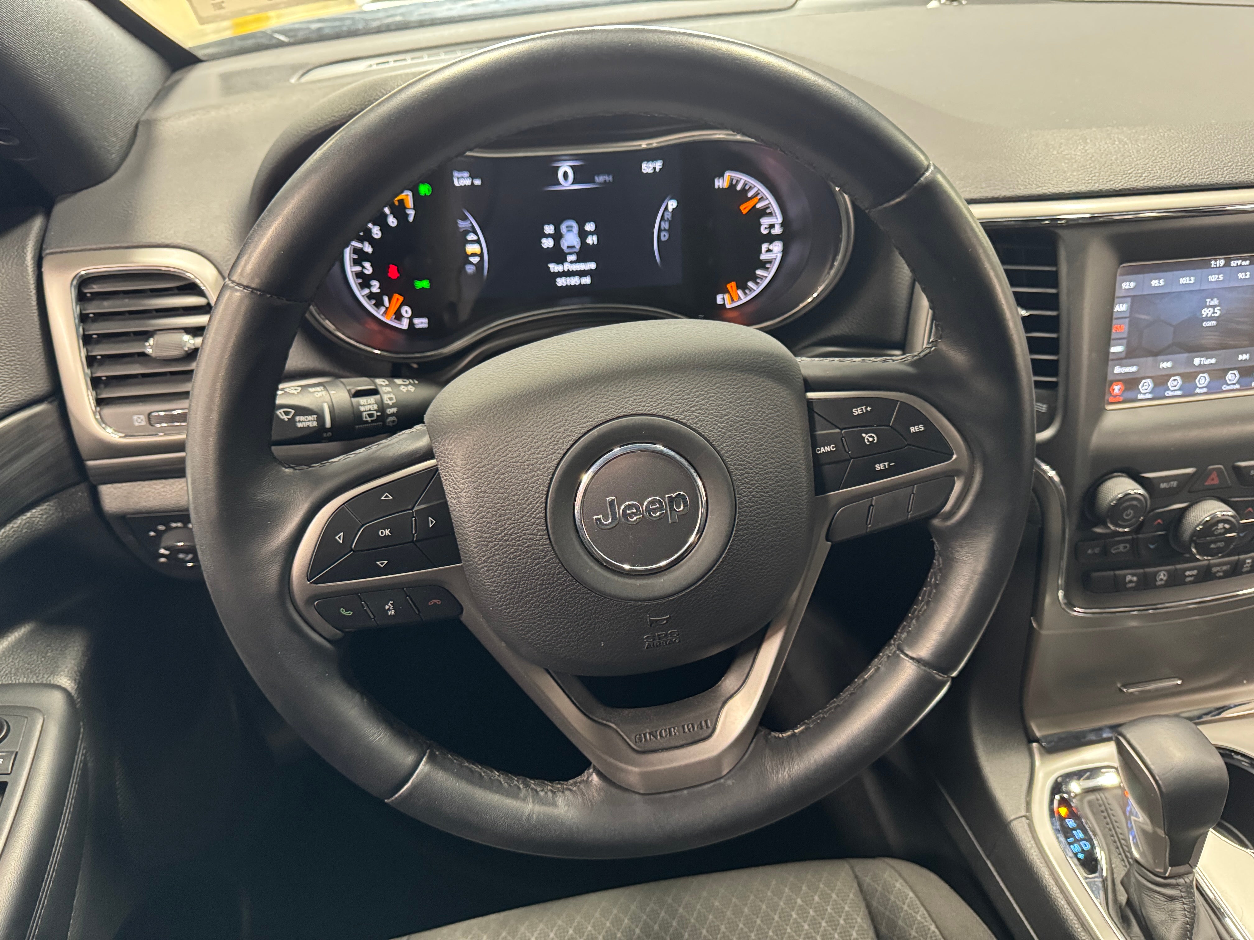 2021 Jeep Grand Cherokee Laredo 5