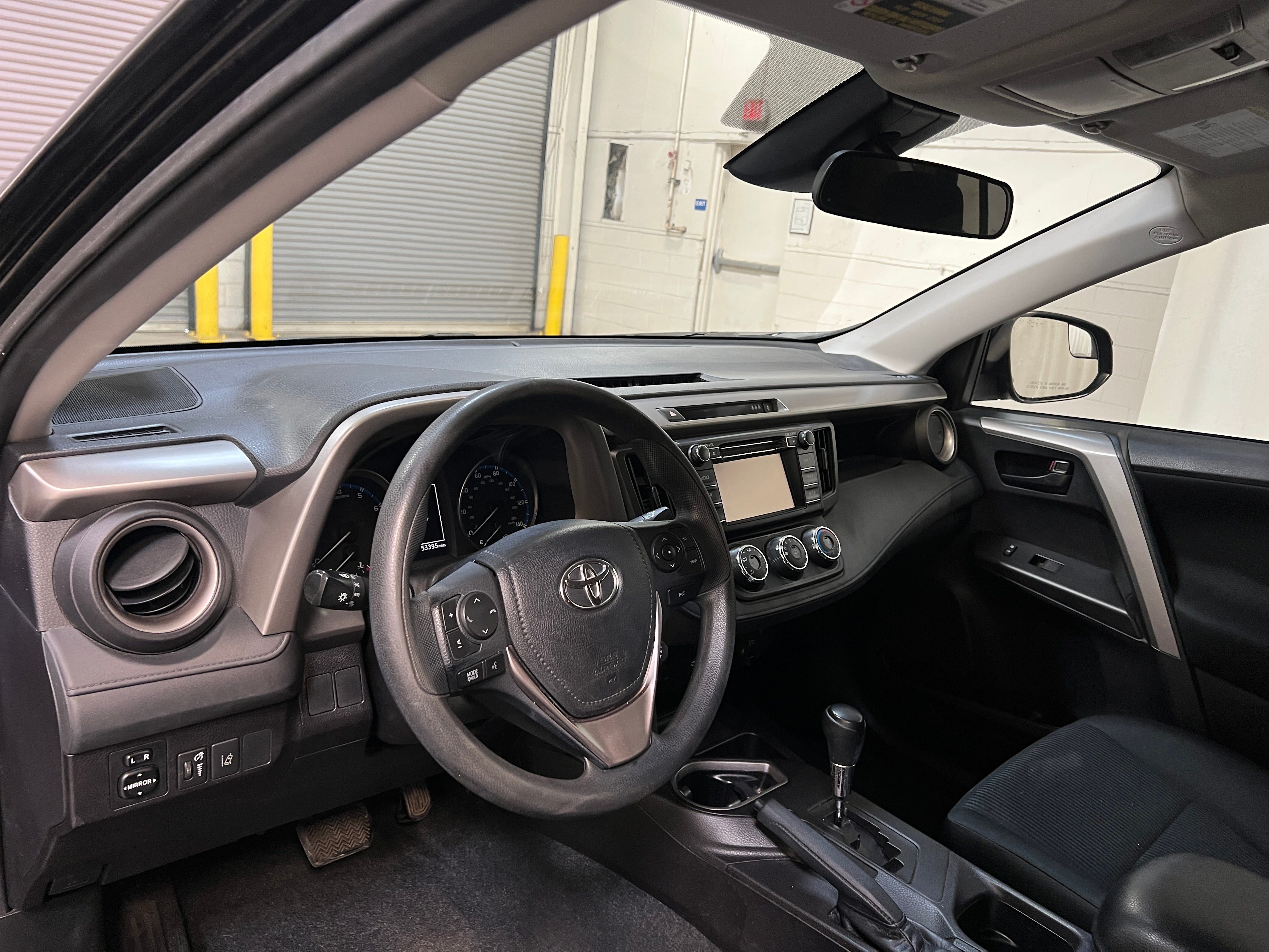 2018 Toyota RAV4 LE 3