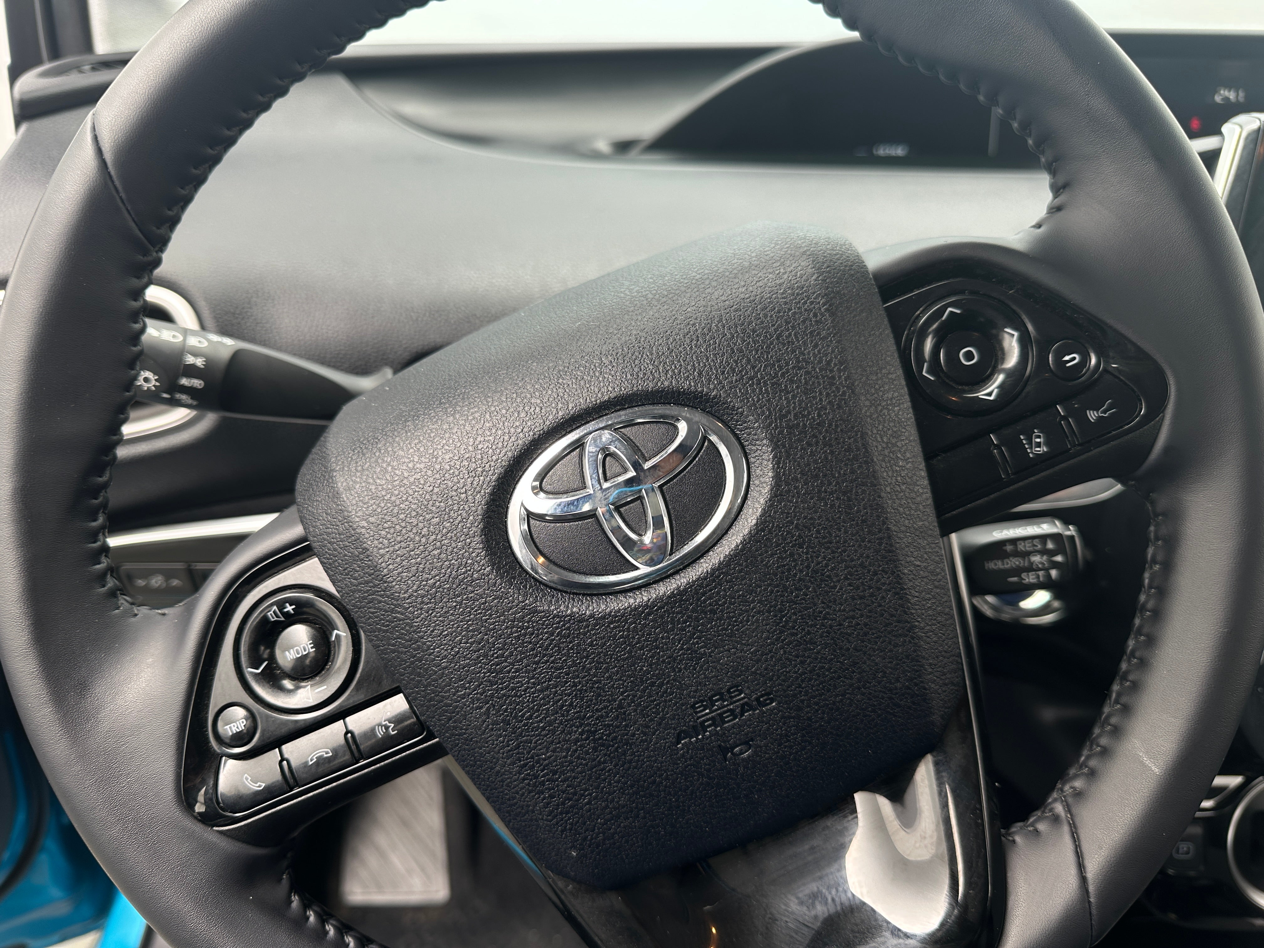 2022 Toyota Prius Prime XLE 5