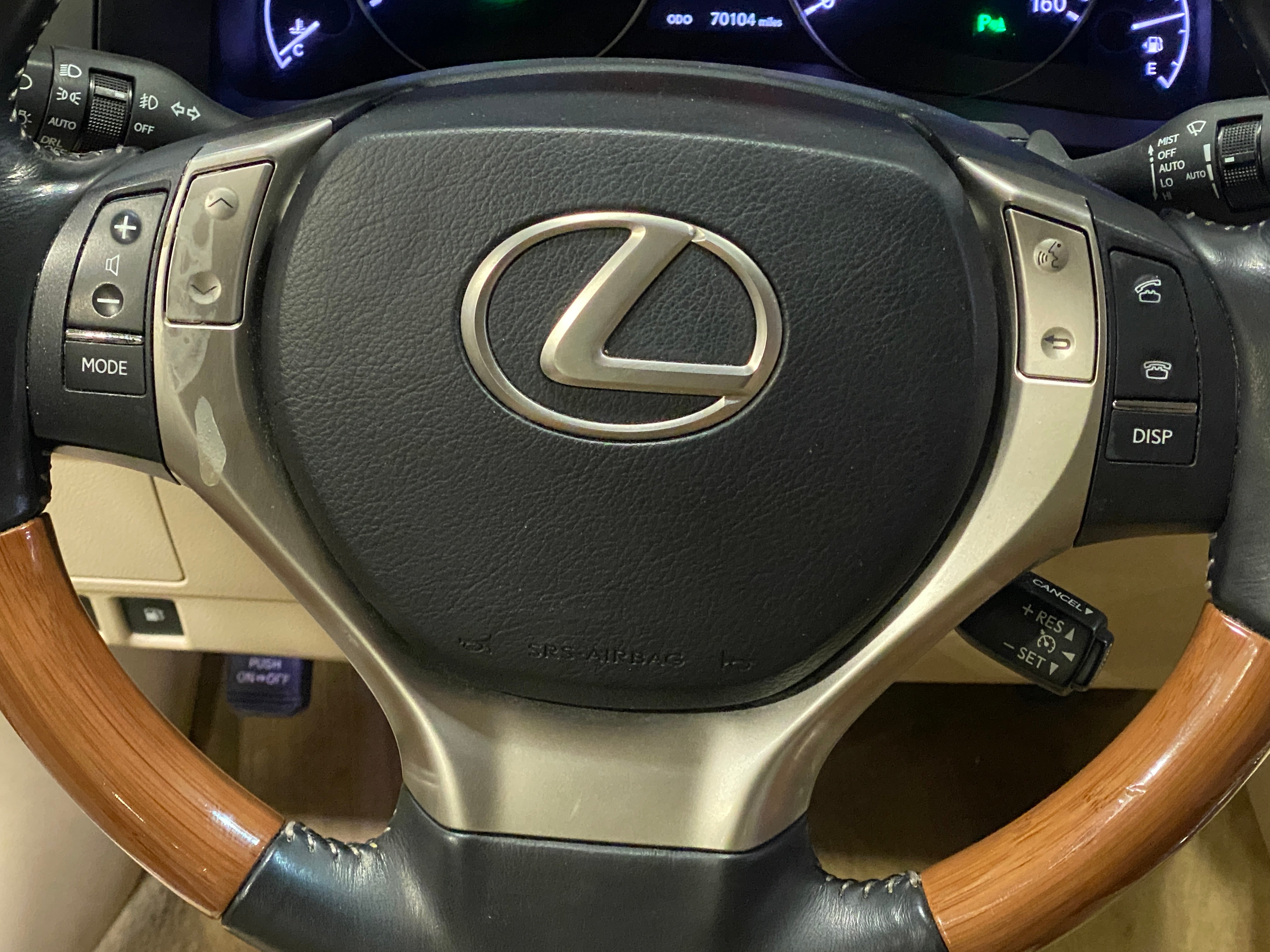 2013 Lexus ES Hybrid 300h 5