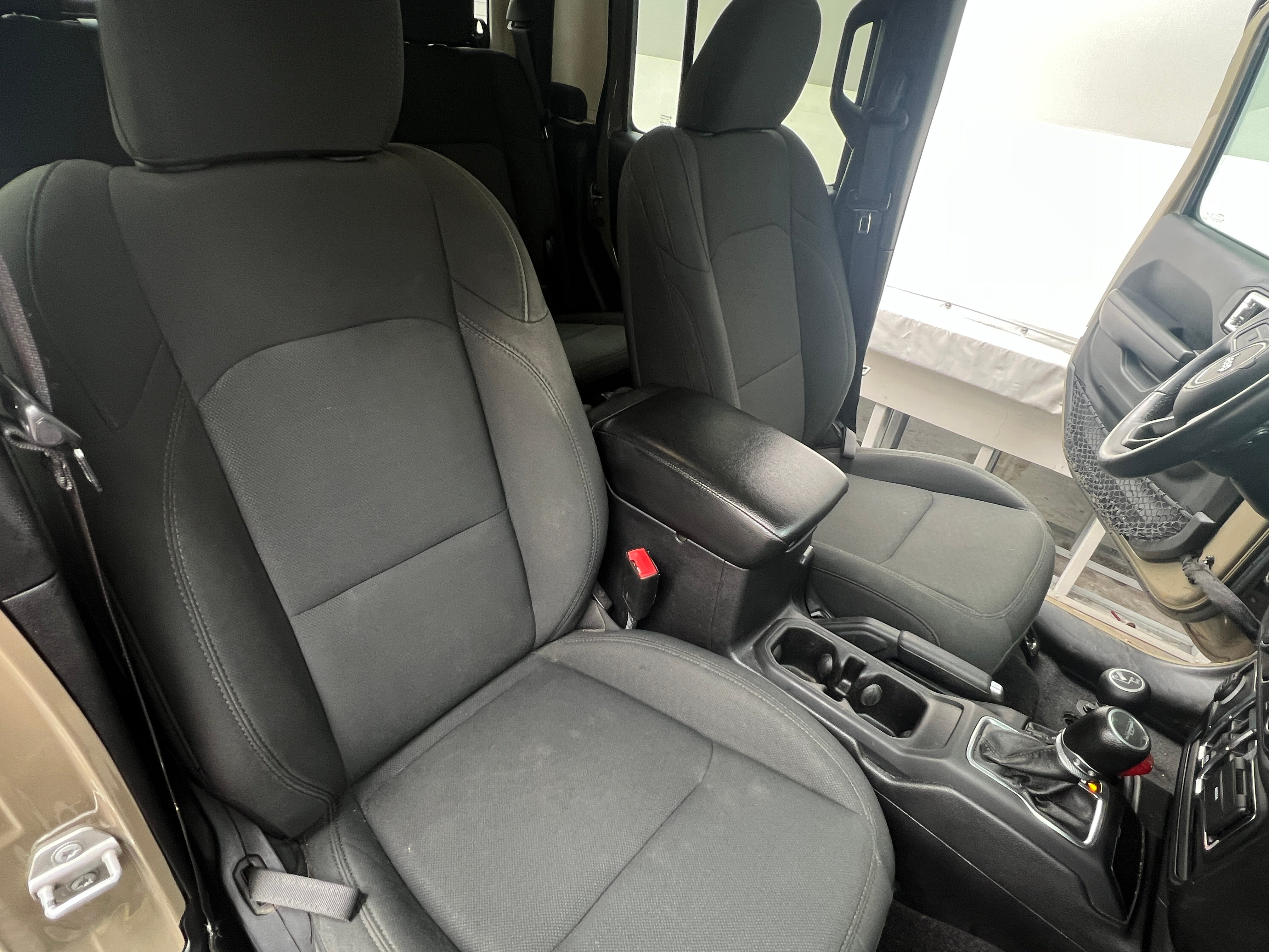 2020 Jeep Gladiator Sport S 2