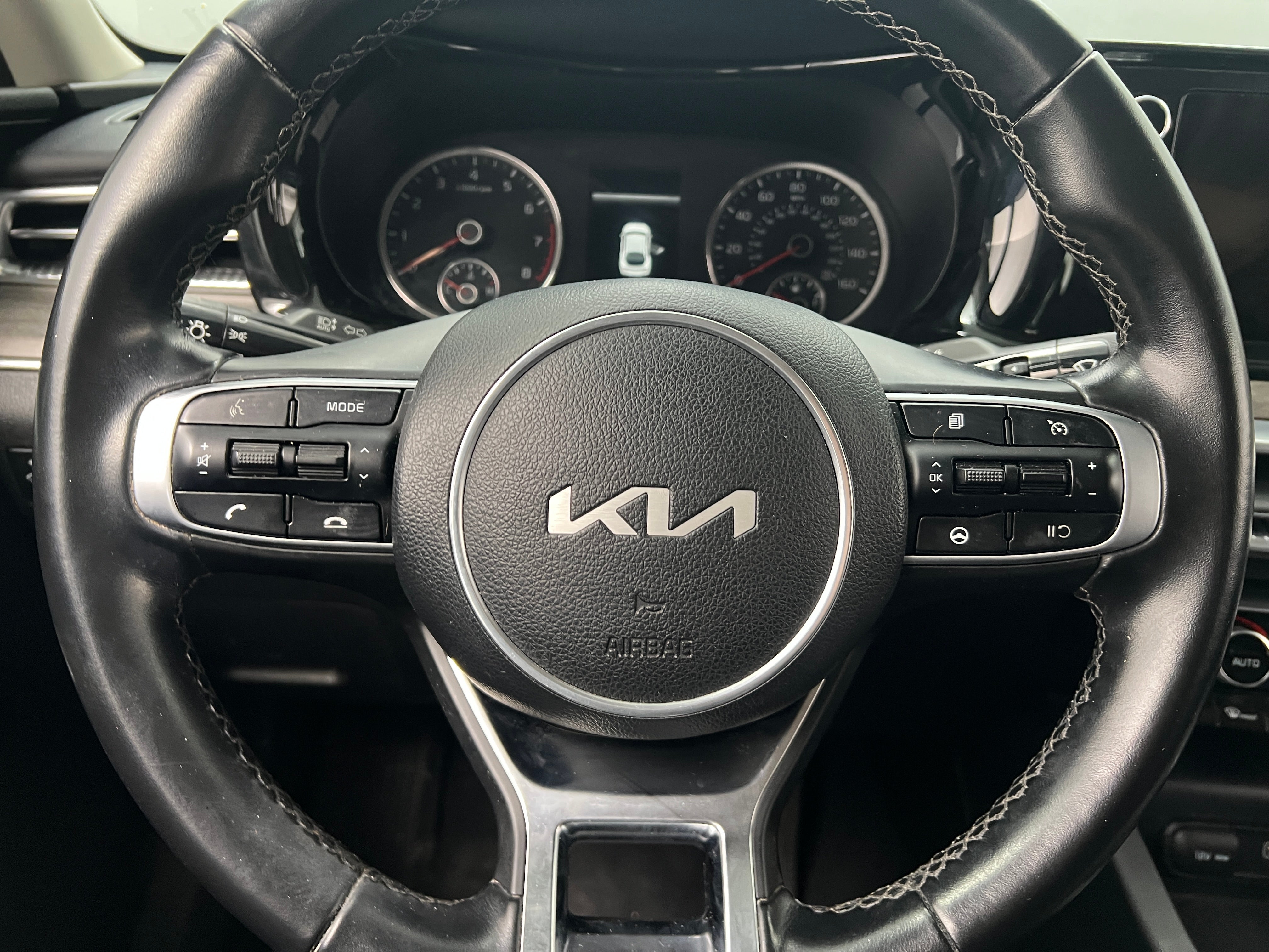 2022 Kia K5 EX 5