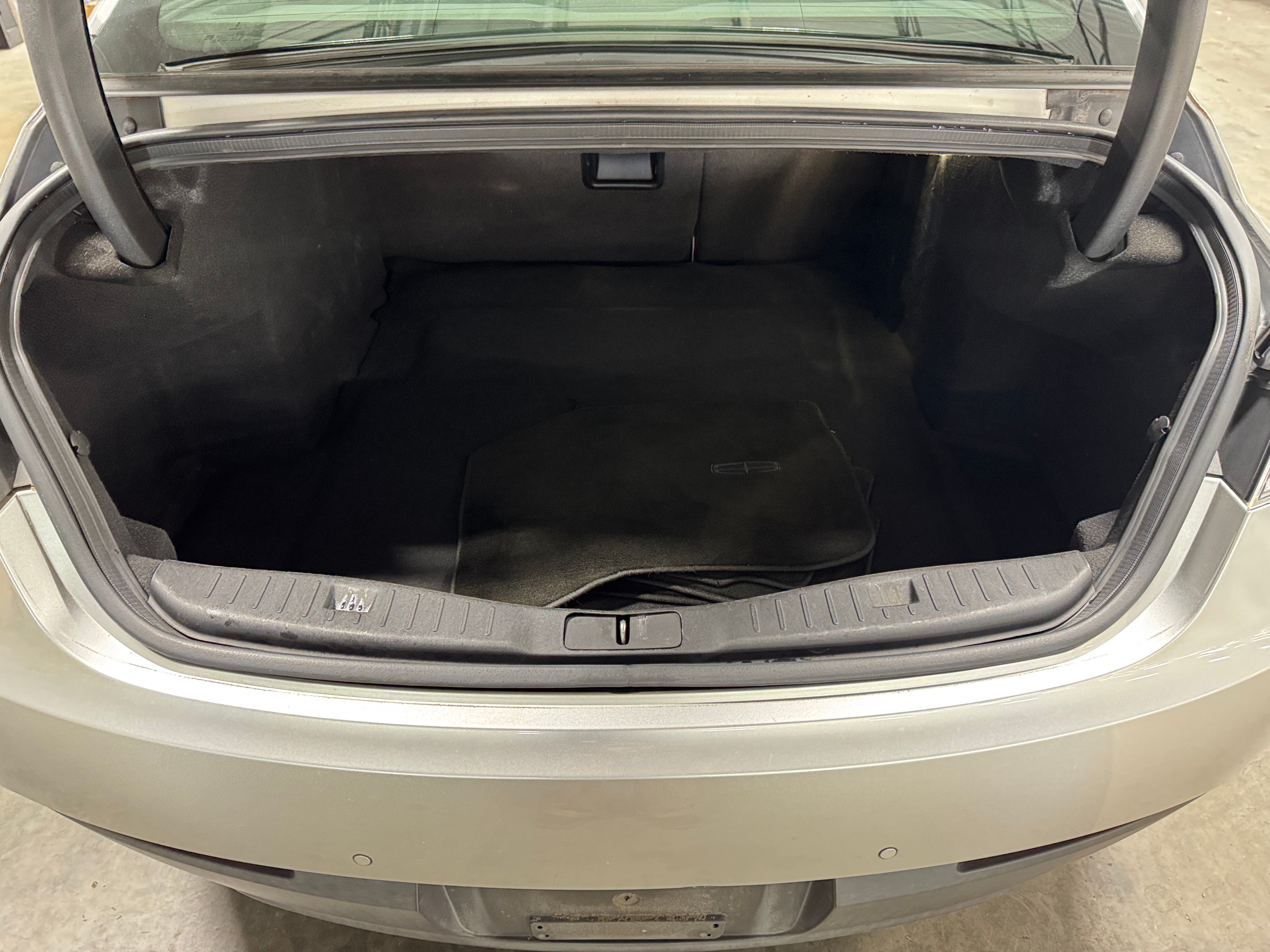 2015 Lincoln MKZ Base 6