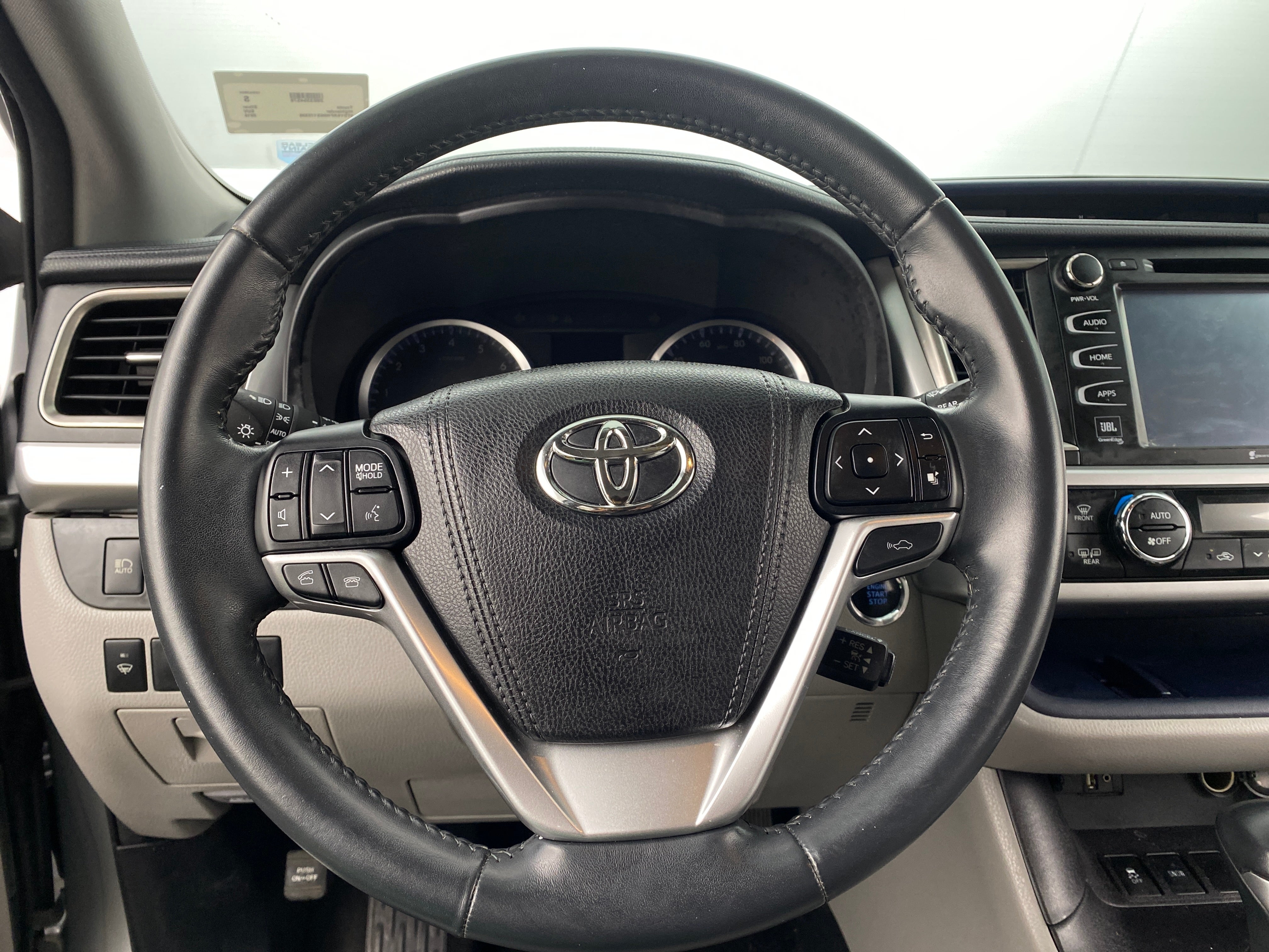 2016 Toyota Highlander Limited 4