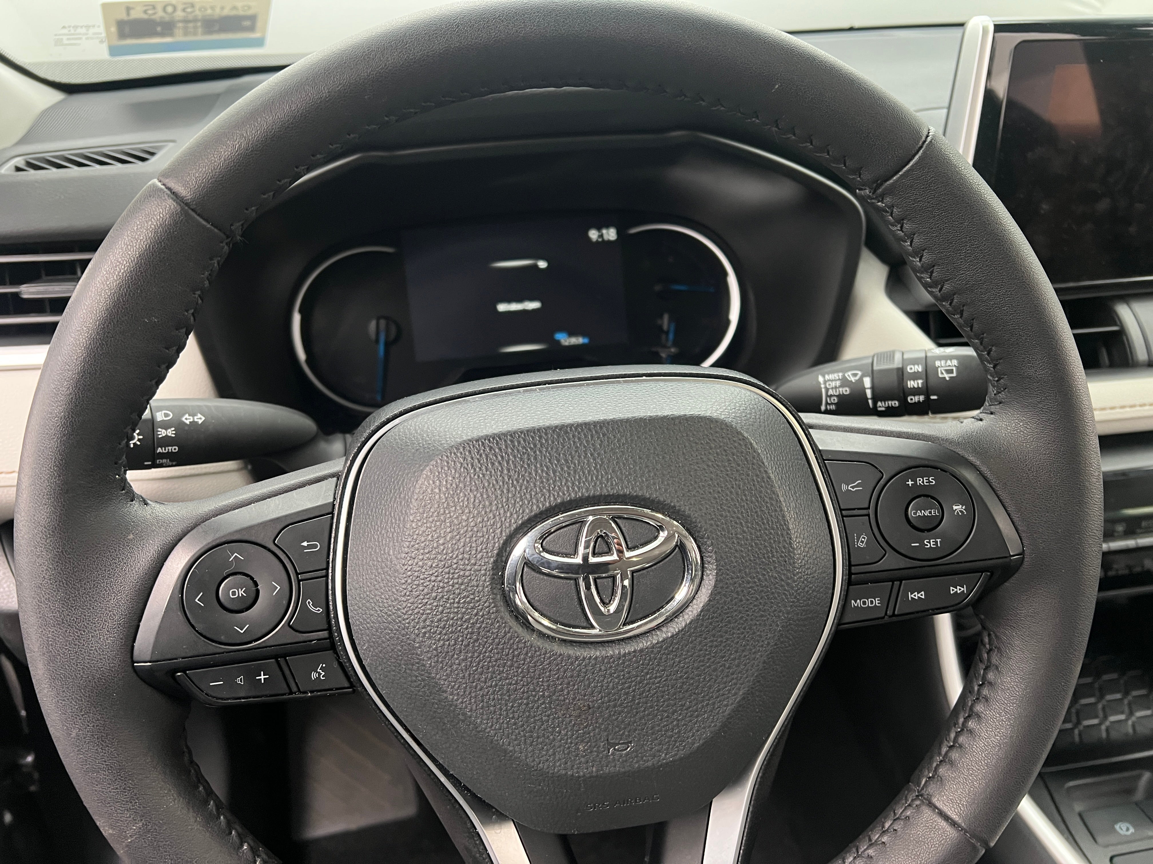 2024 Toyota RAV4 XLE 5