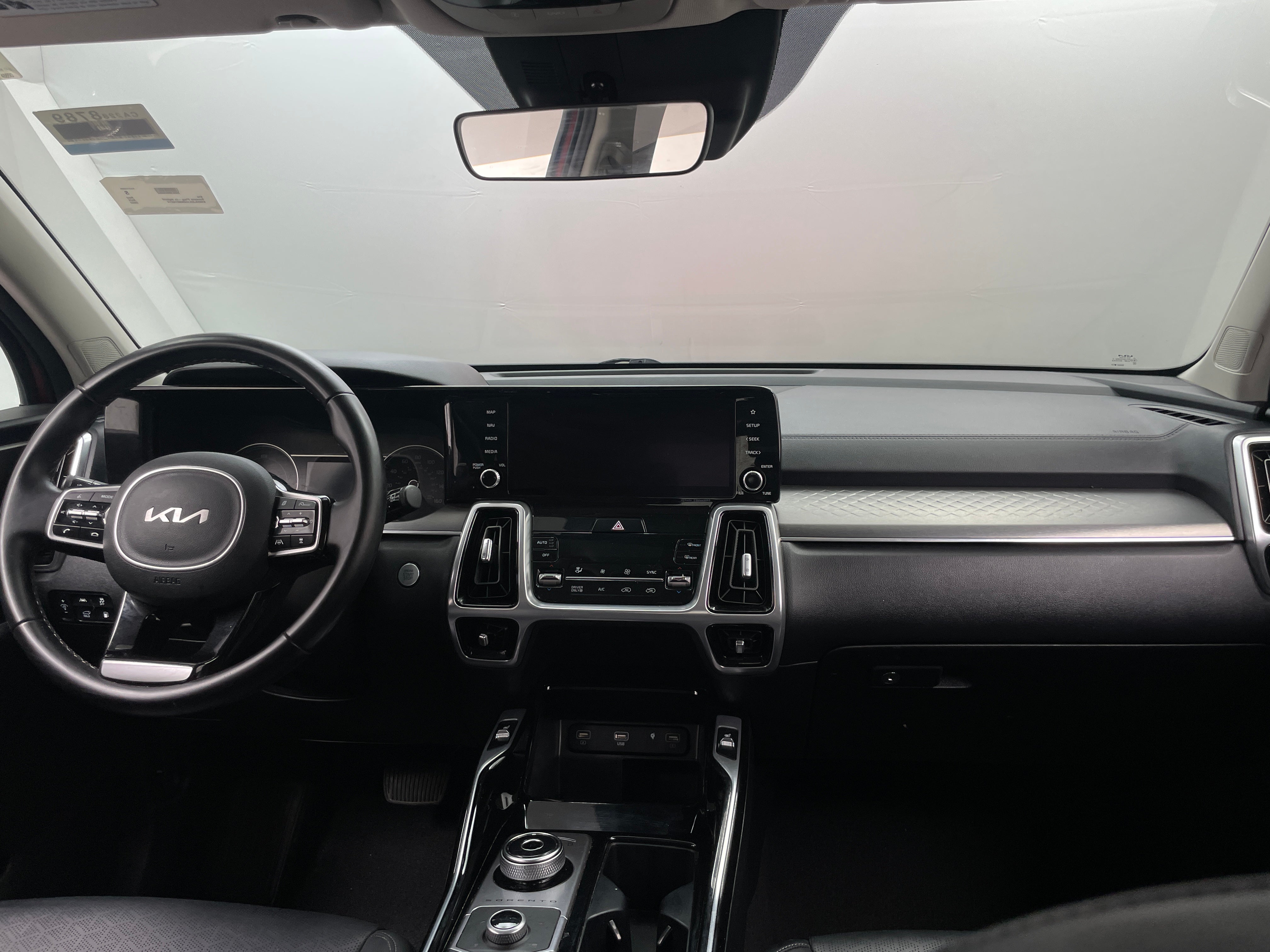 2022 Kia Sorento SX 2