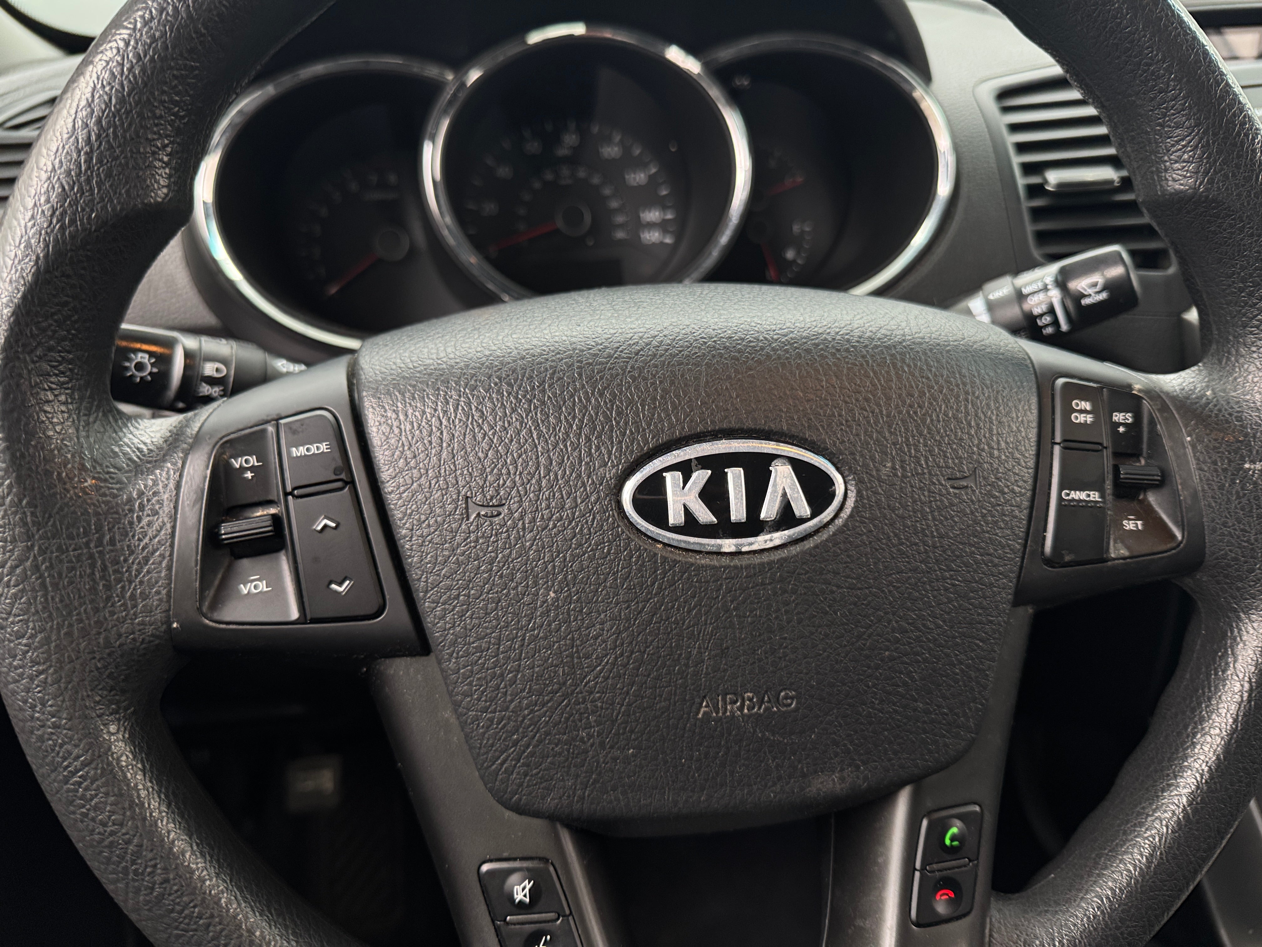 2013 Kia Sorento LX 5