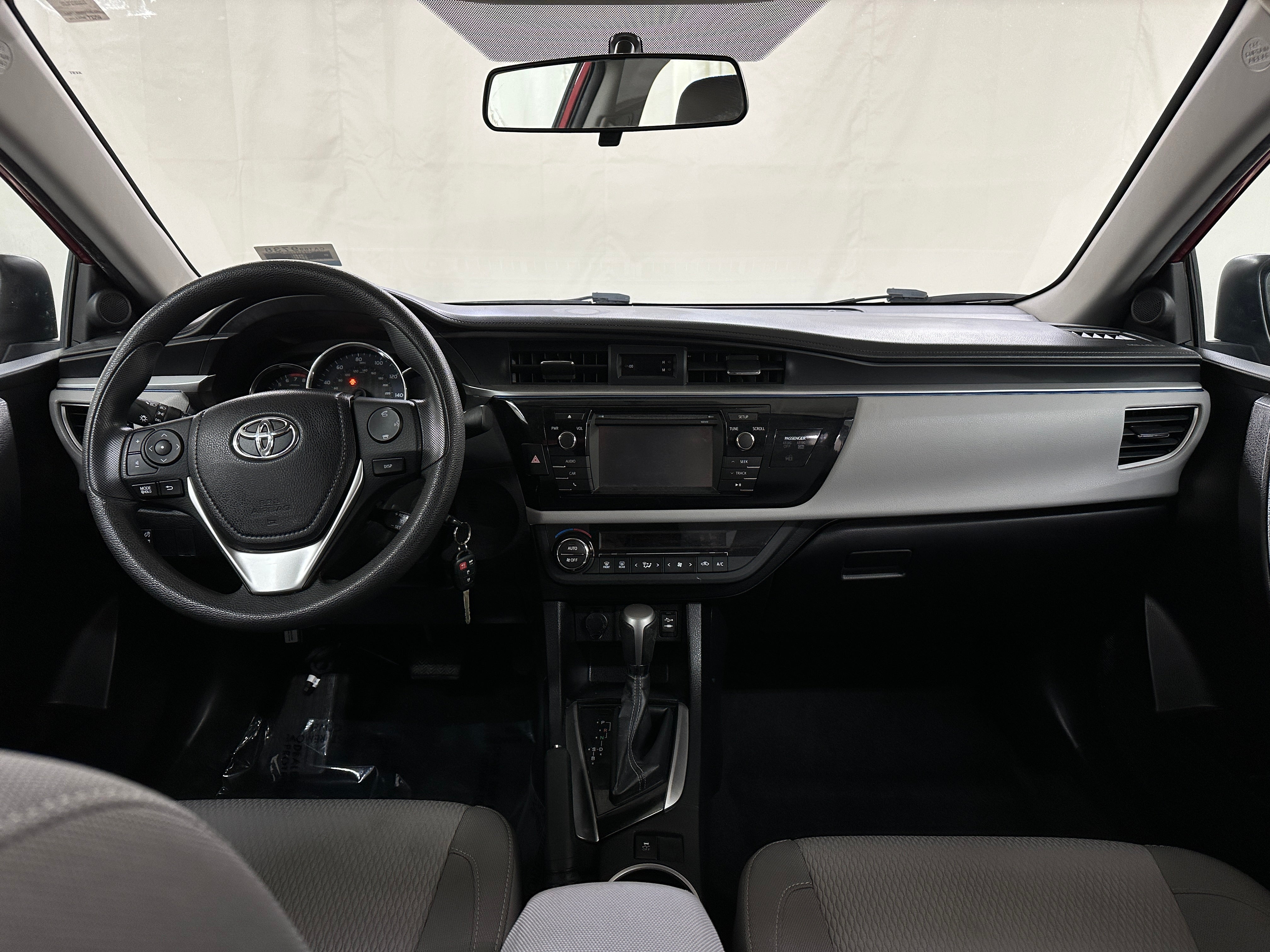 2015 Toyota Corolla LE 3