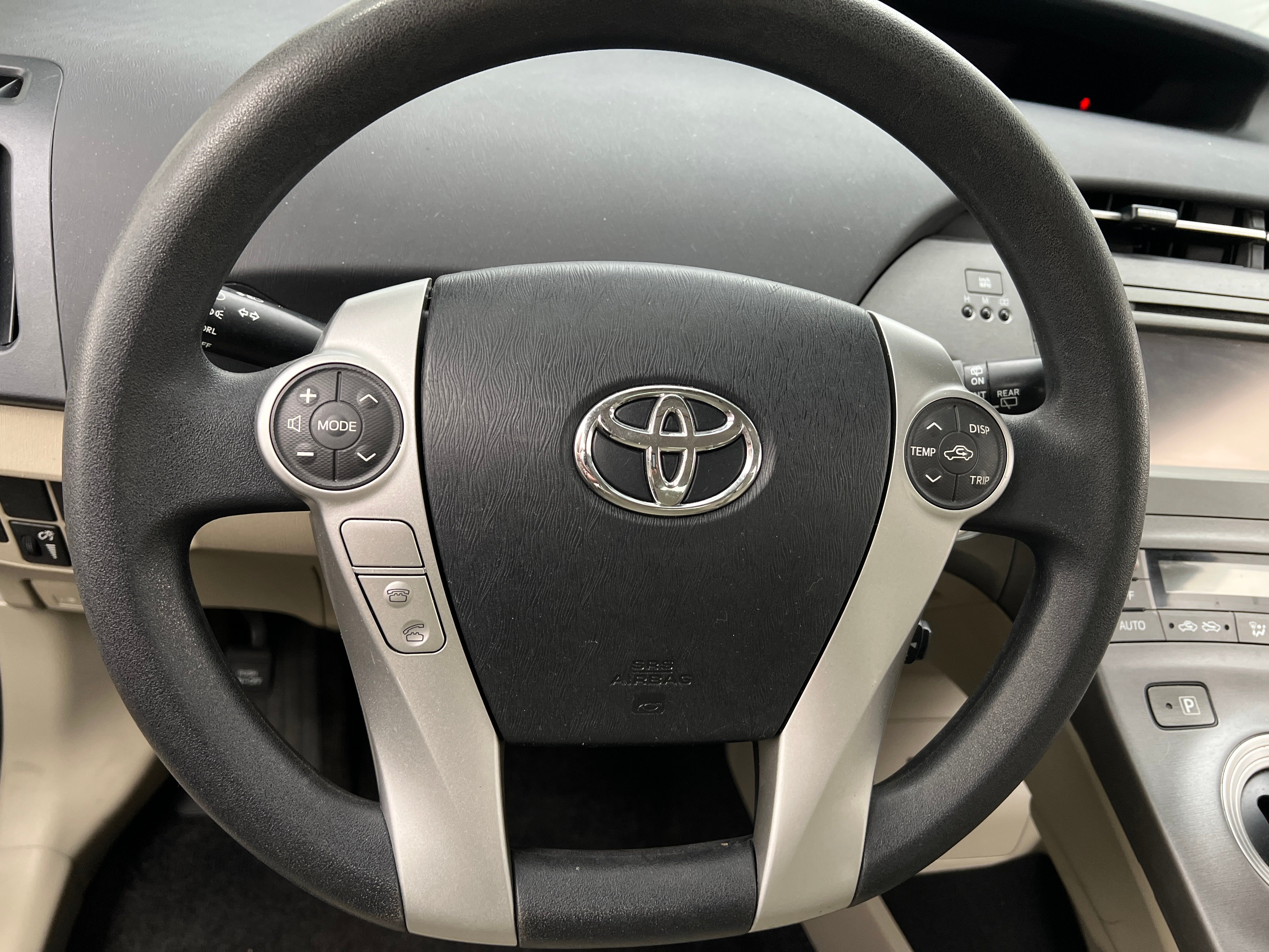 2015 Toyota Prius Two 5