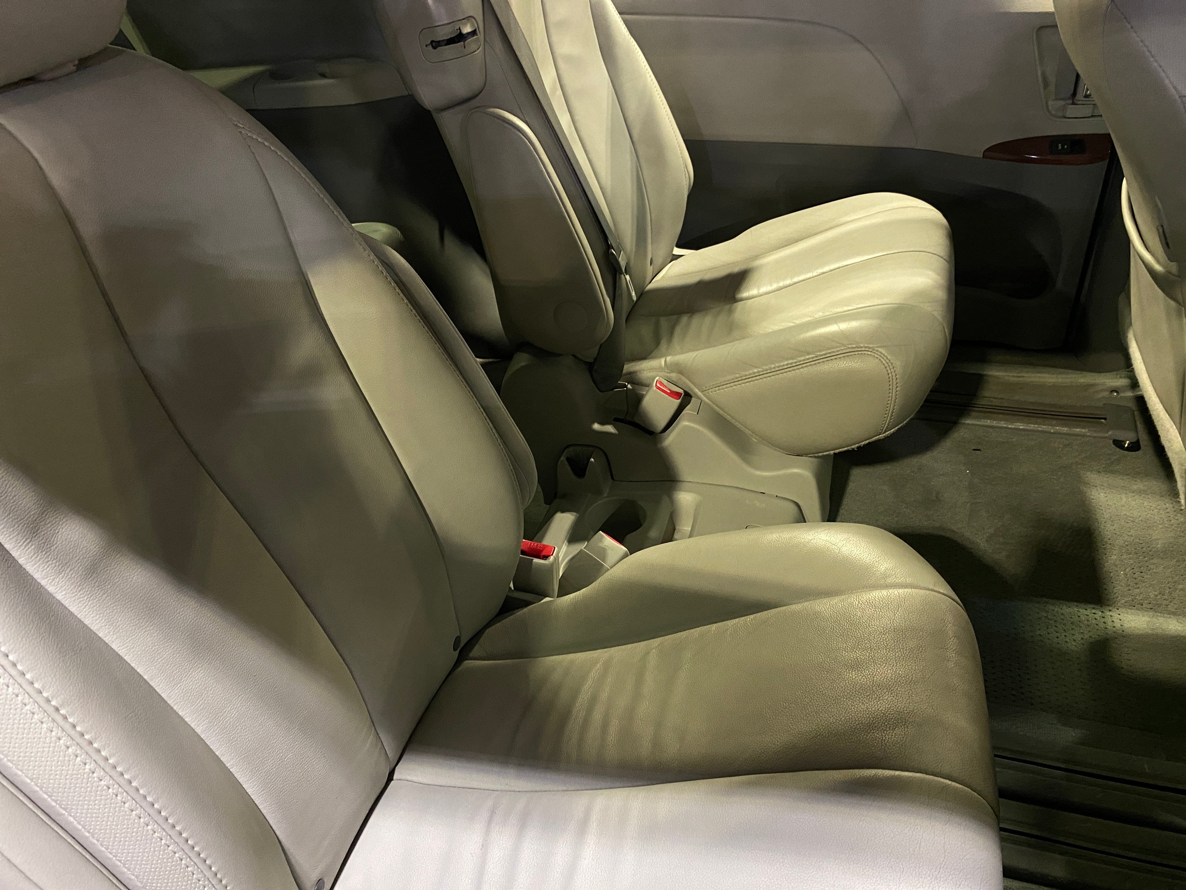 2013 Toyota Sienna XLE 5