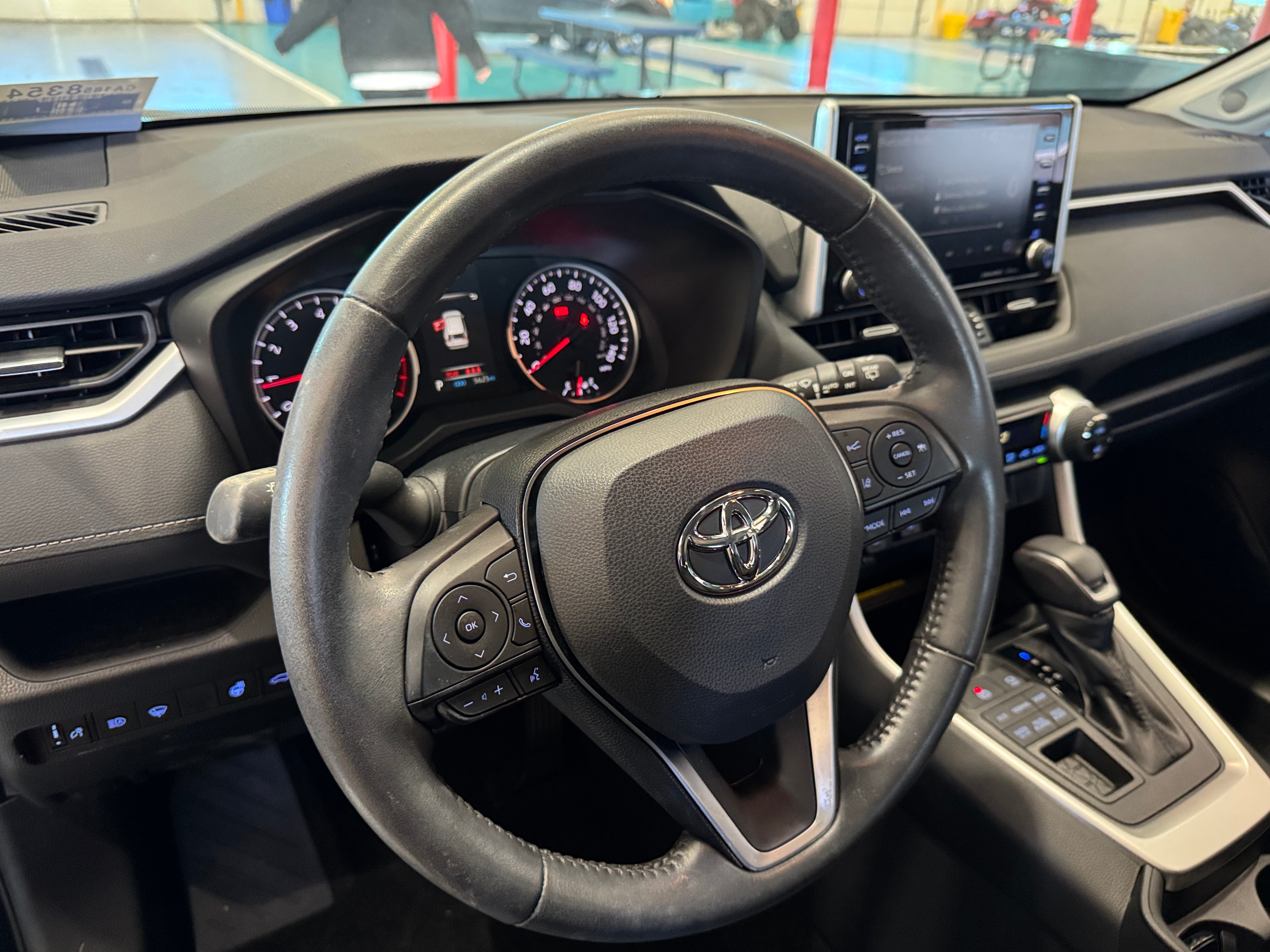 2019 Toyota RAV4 XLE Premium 5