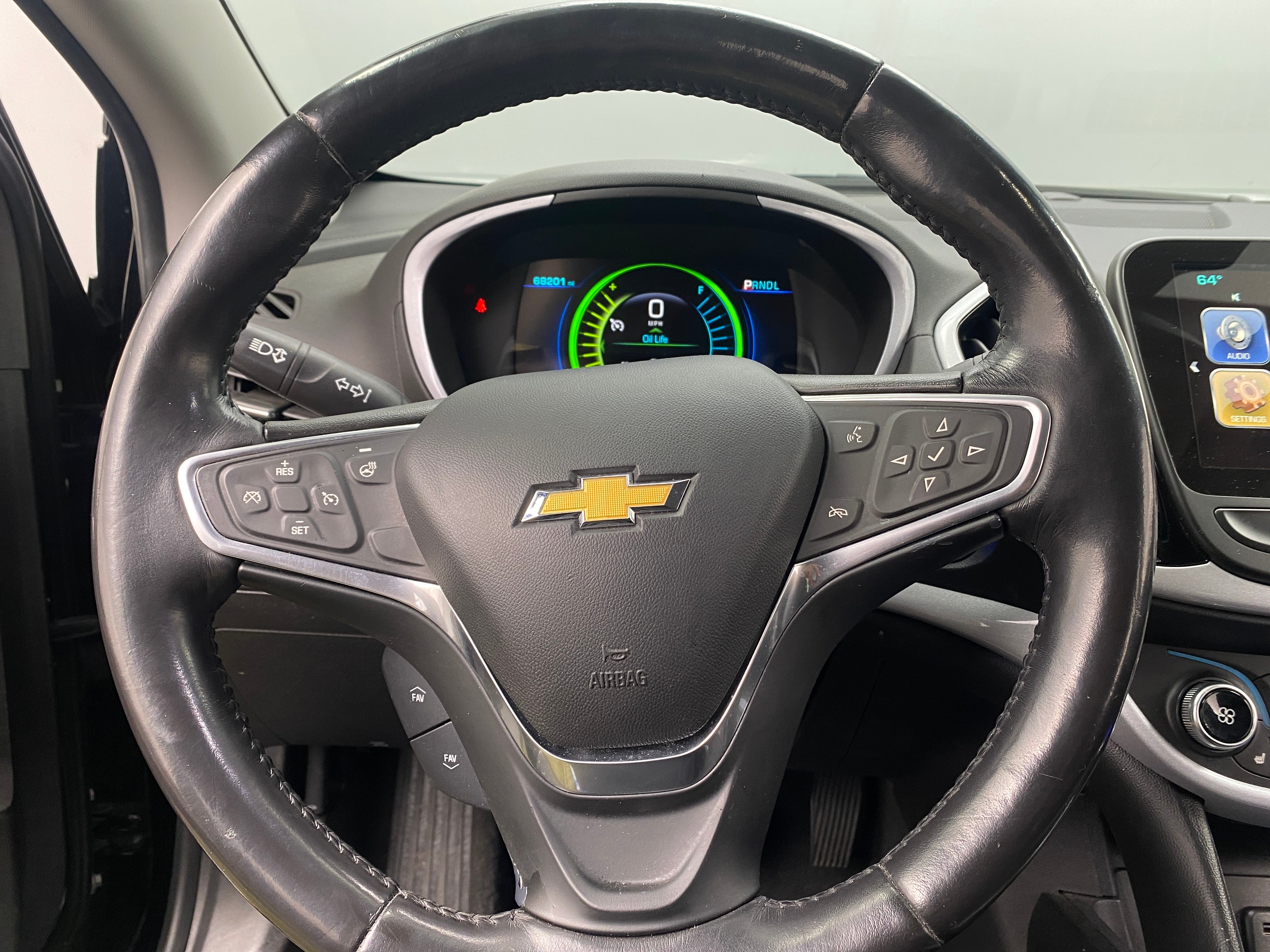 2018 Chevrolet Volt LT 4