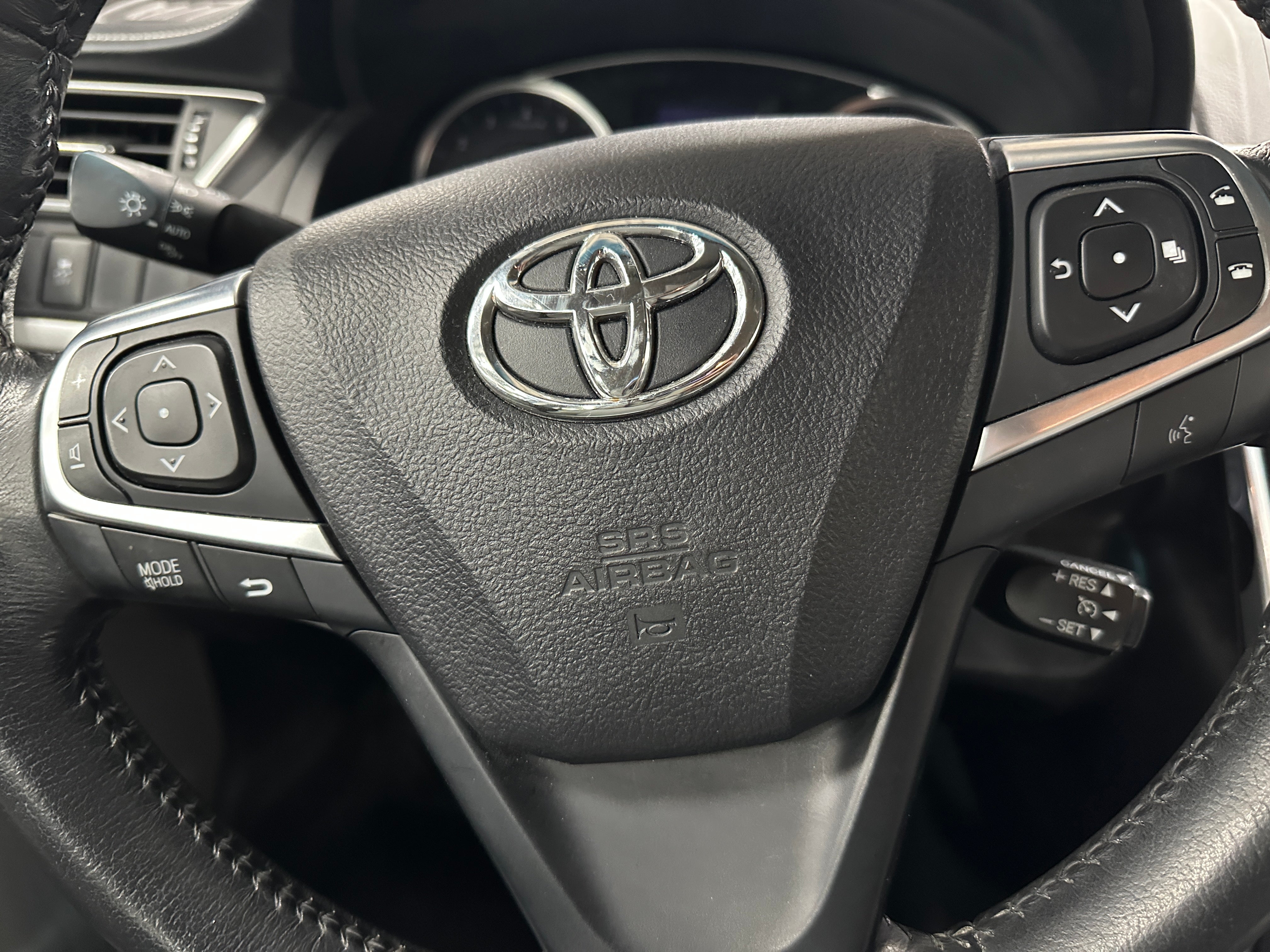 2016 Toyota Camry SE 5