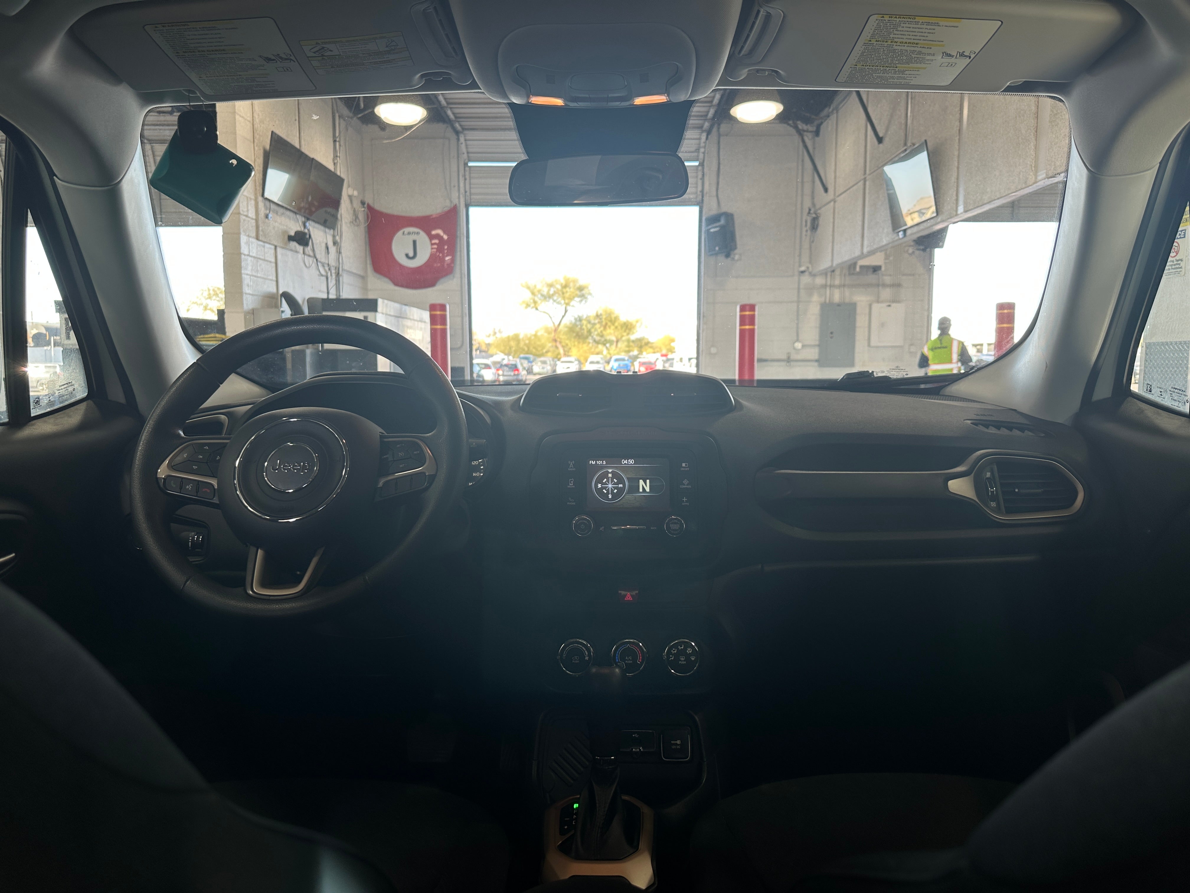 Thumbnail: 2016 Jeep Renegade - 3