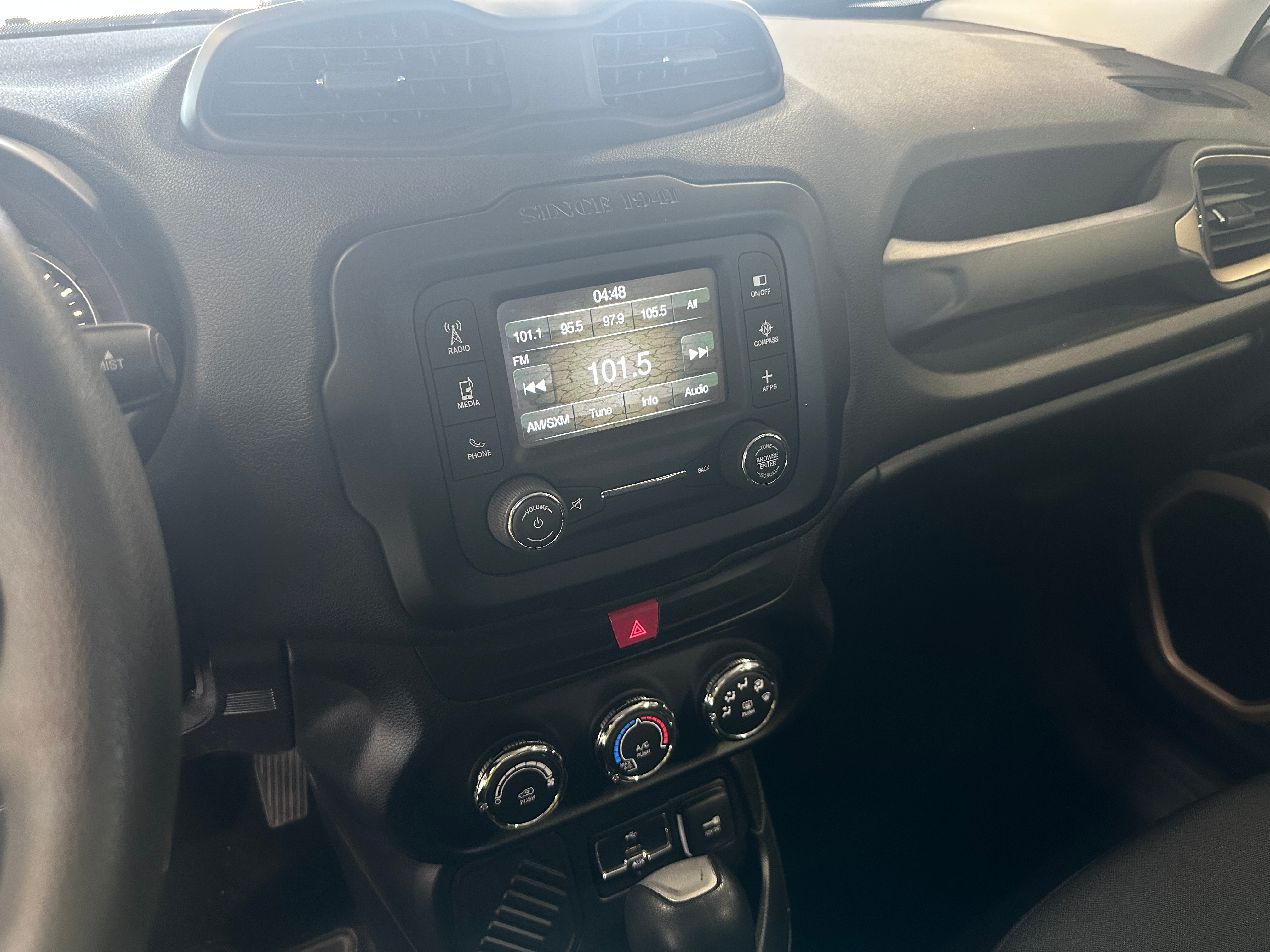 Thumbnail: 2016 Jeep Renegade - 4