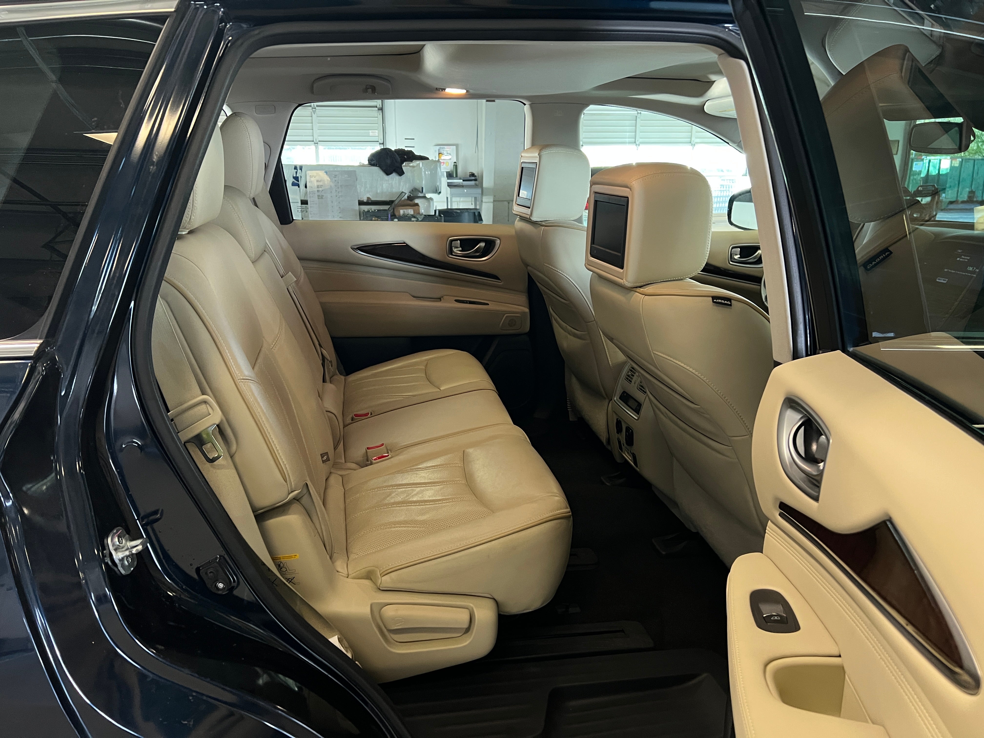 2015 INFINITI QX60  6