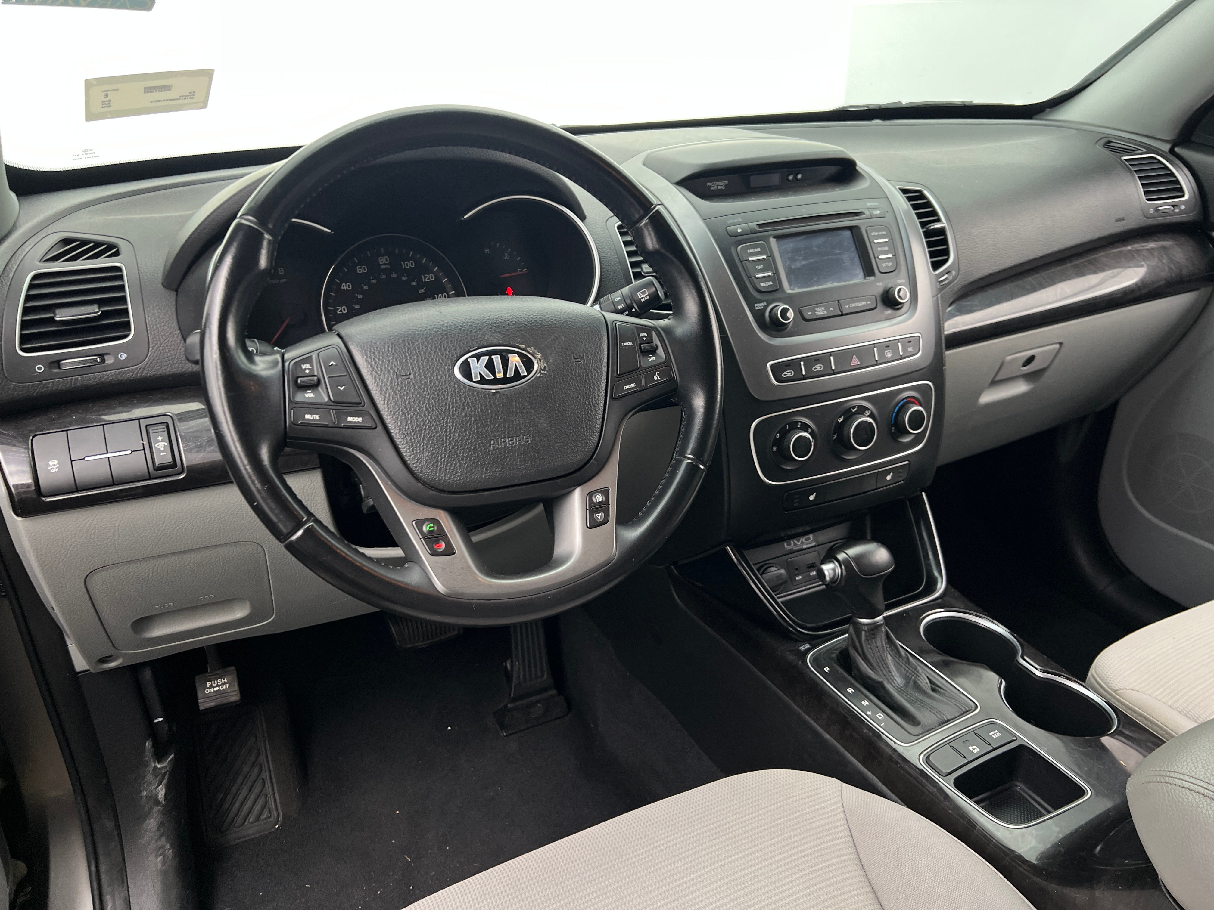 2014 Kia Sorento LX 3