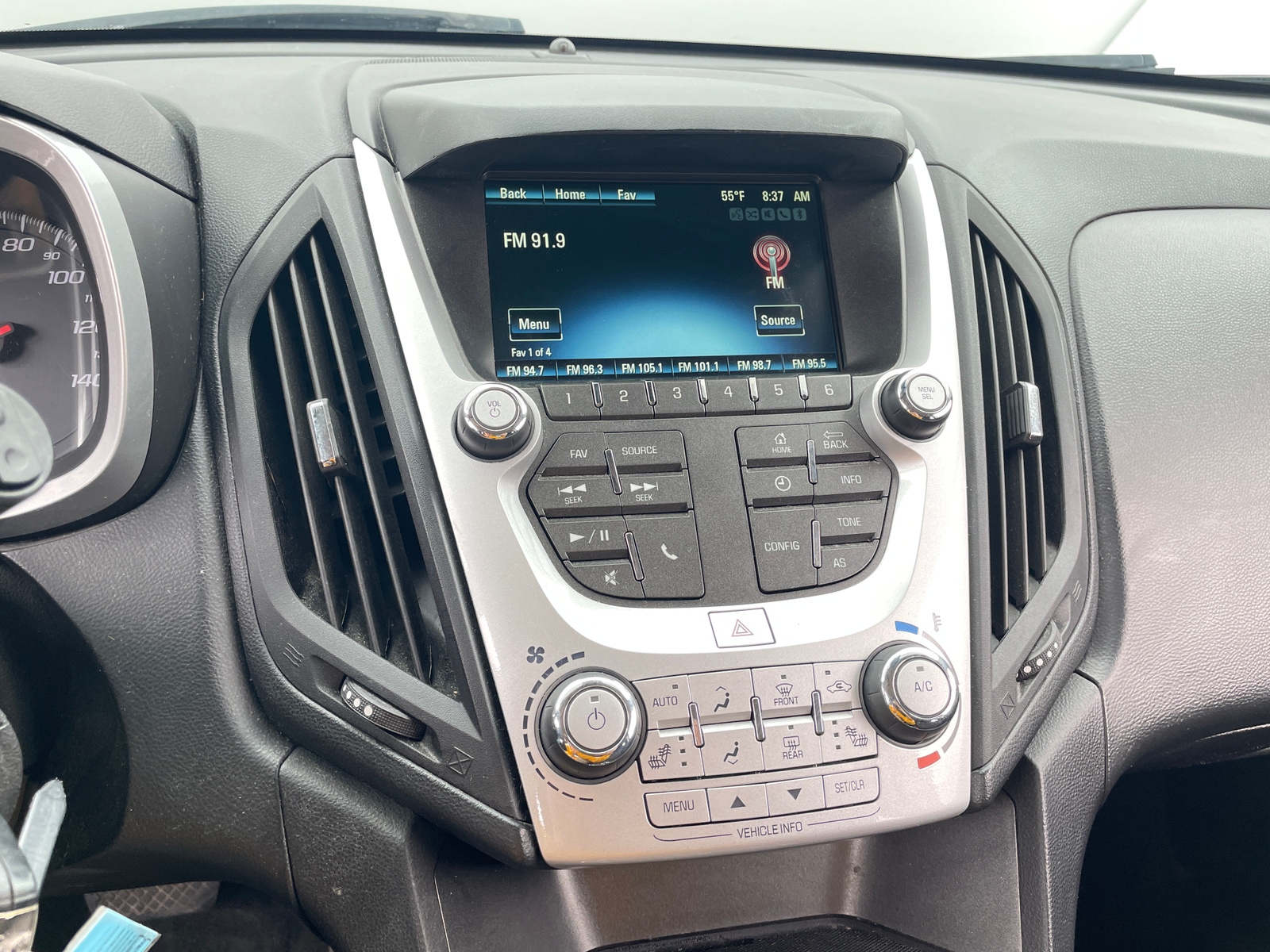 Thumbnail: 2016 Chevrolet Equinox - 4
