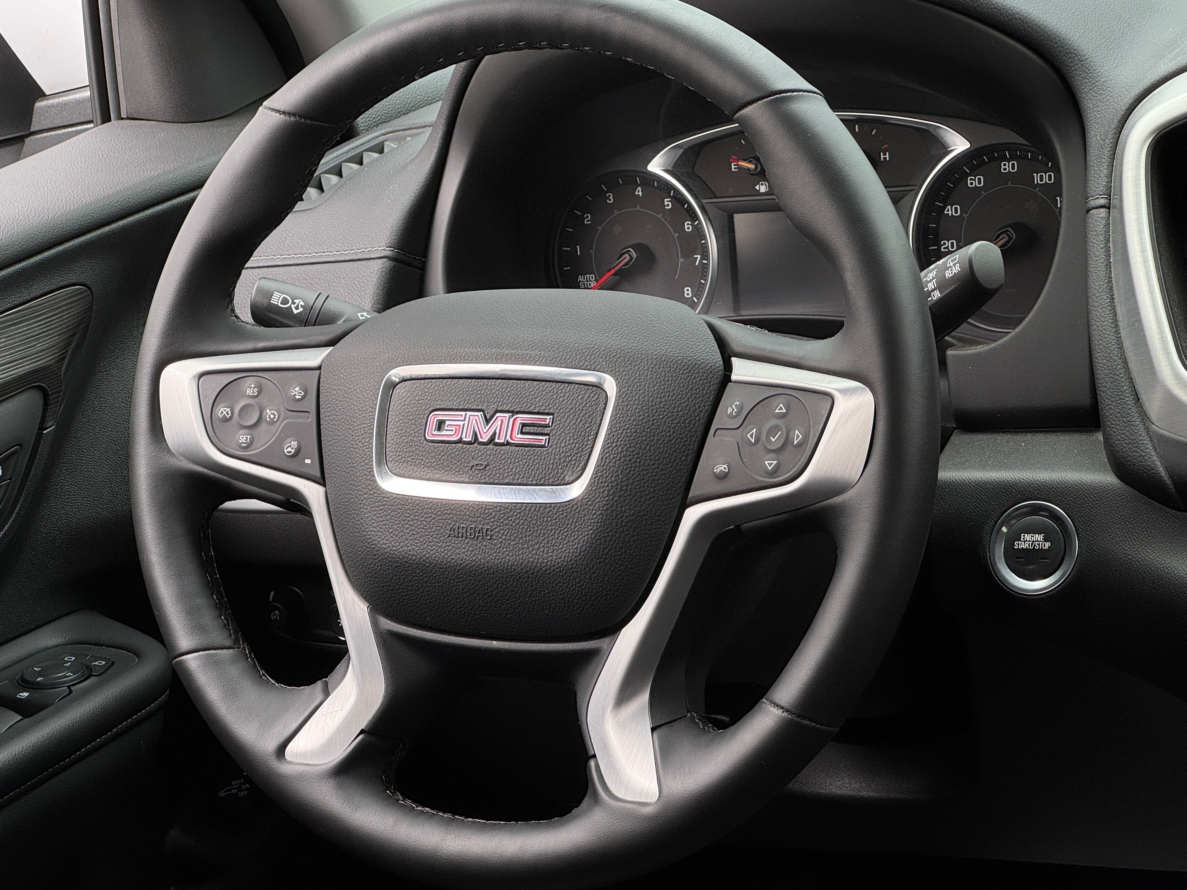 2024 GMC Terrain SLT 4