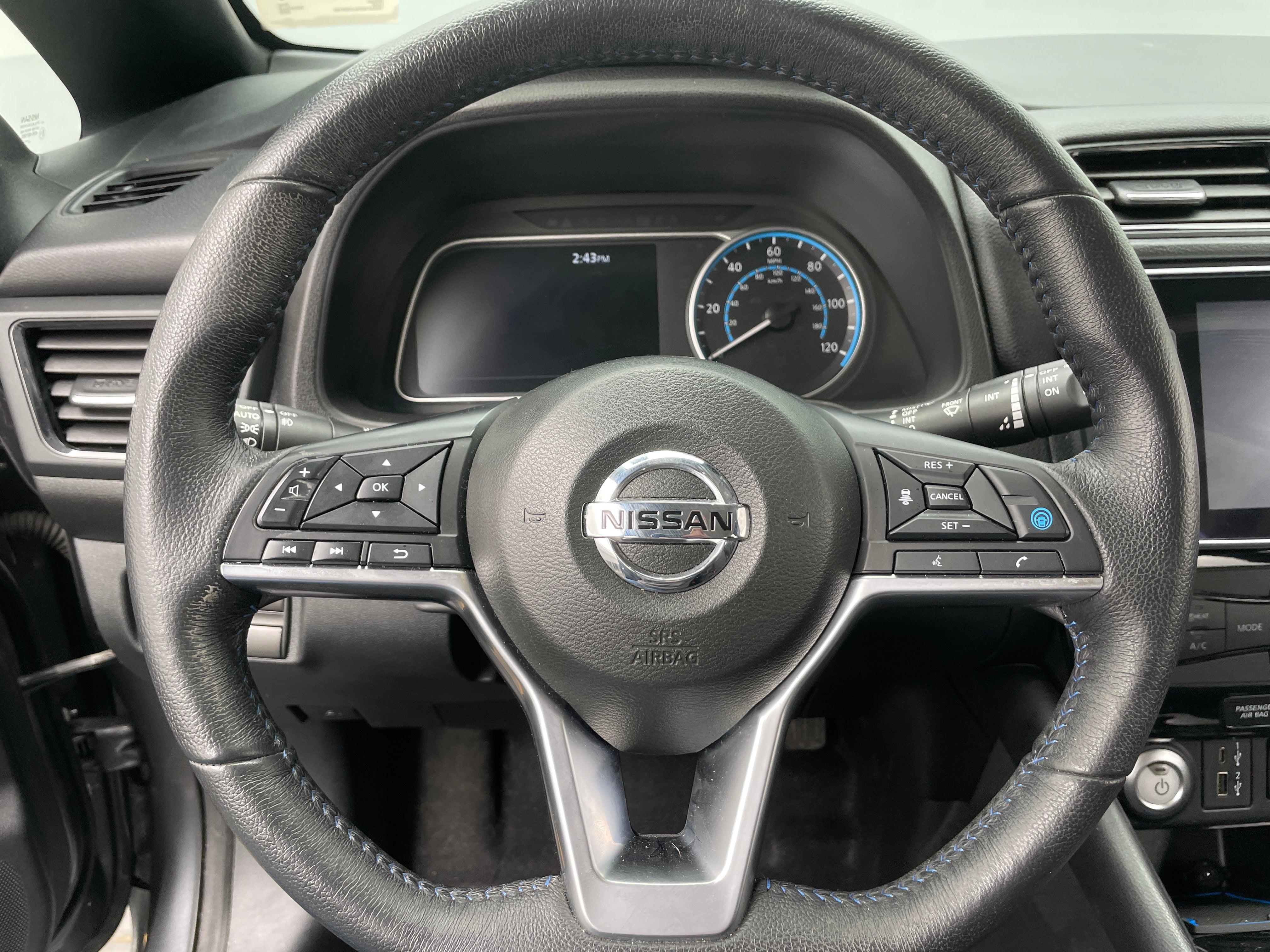 2020 Nissan Leaf SV 5