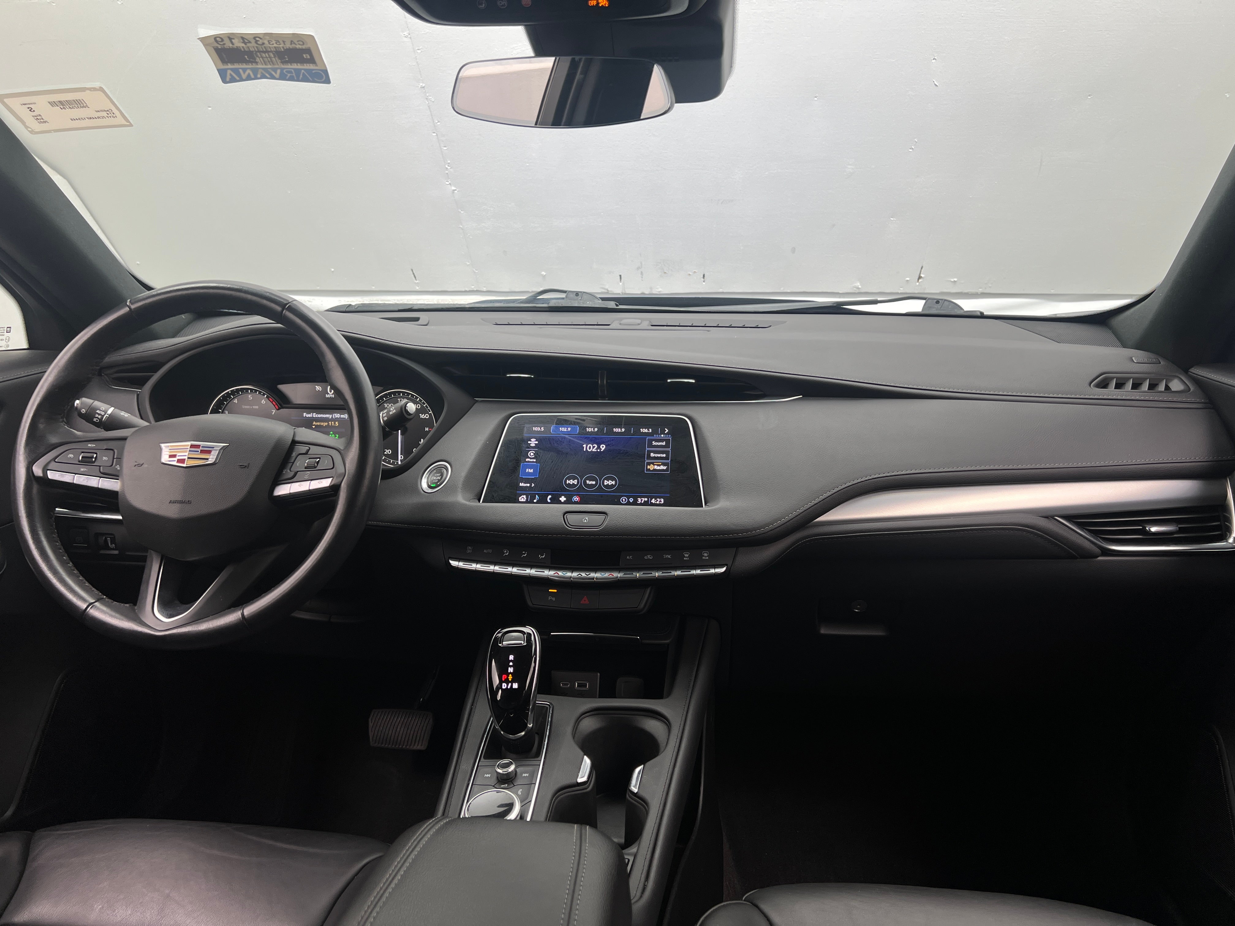 2022 Cadillac XT4 Premium Luxury 2