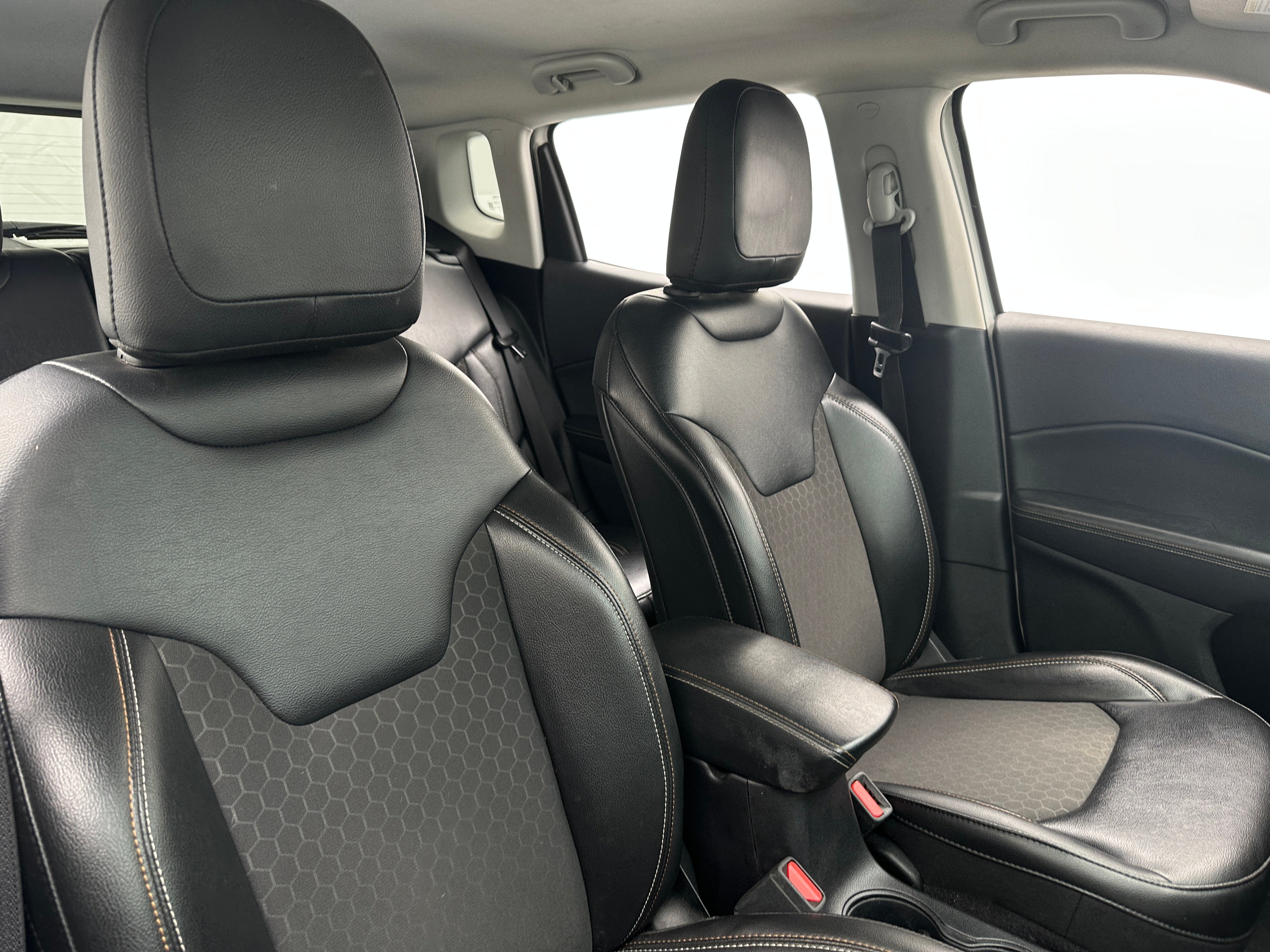 2019 Jeep Compass Latitude 2