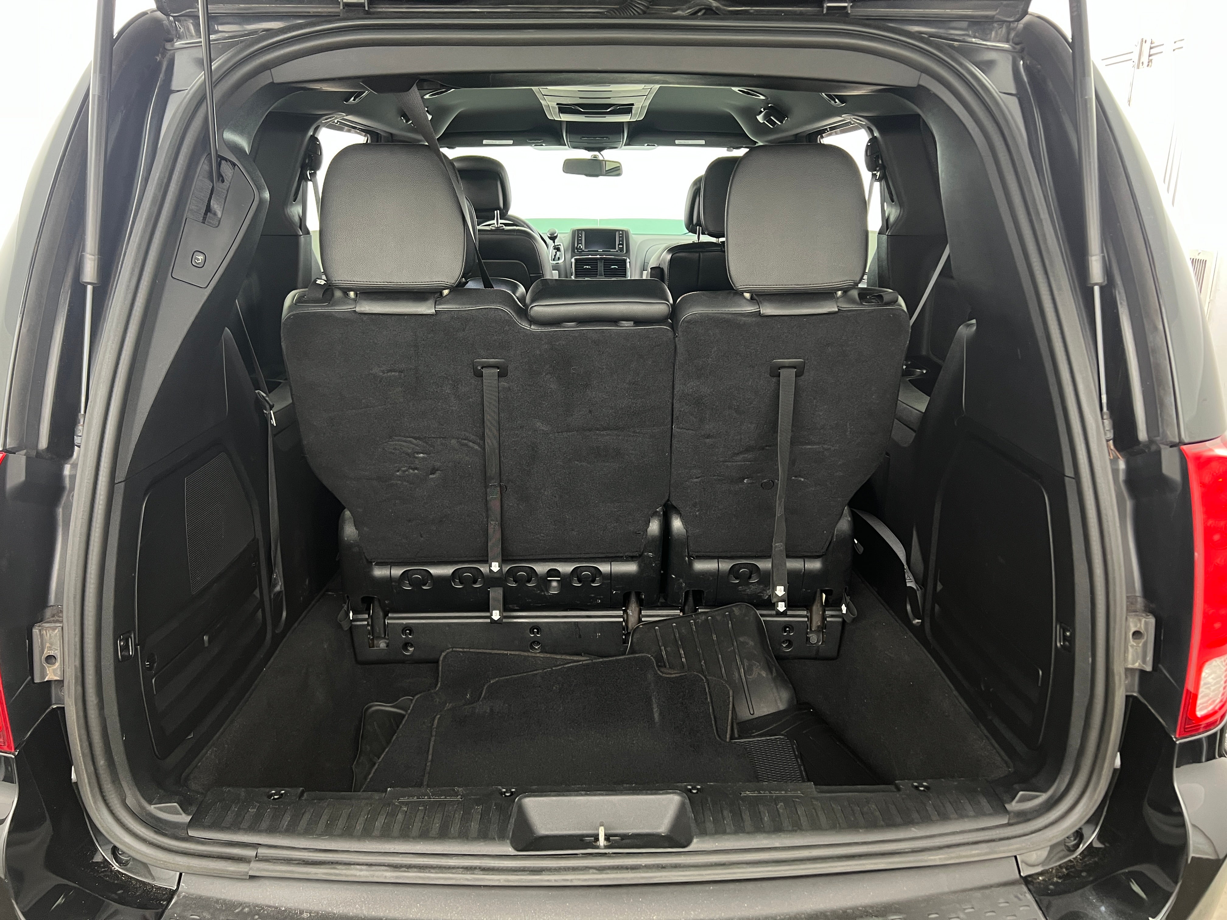 2018 Dodge Grand Caravan SE 6