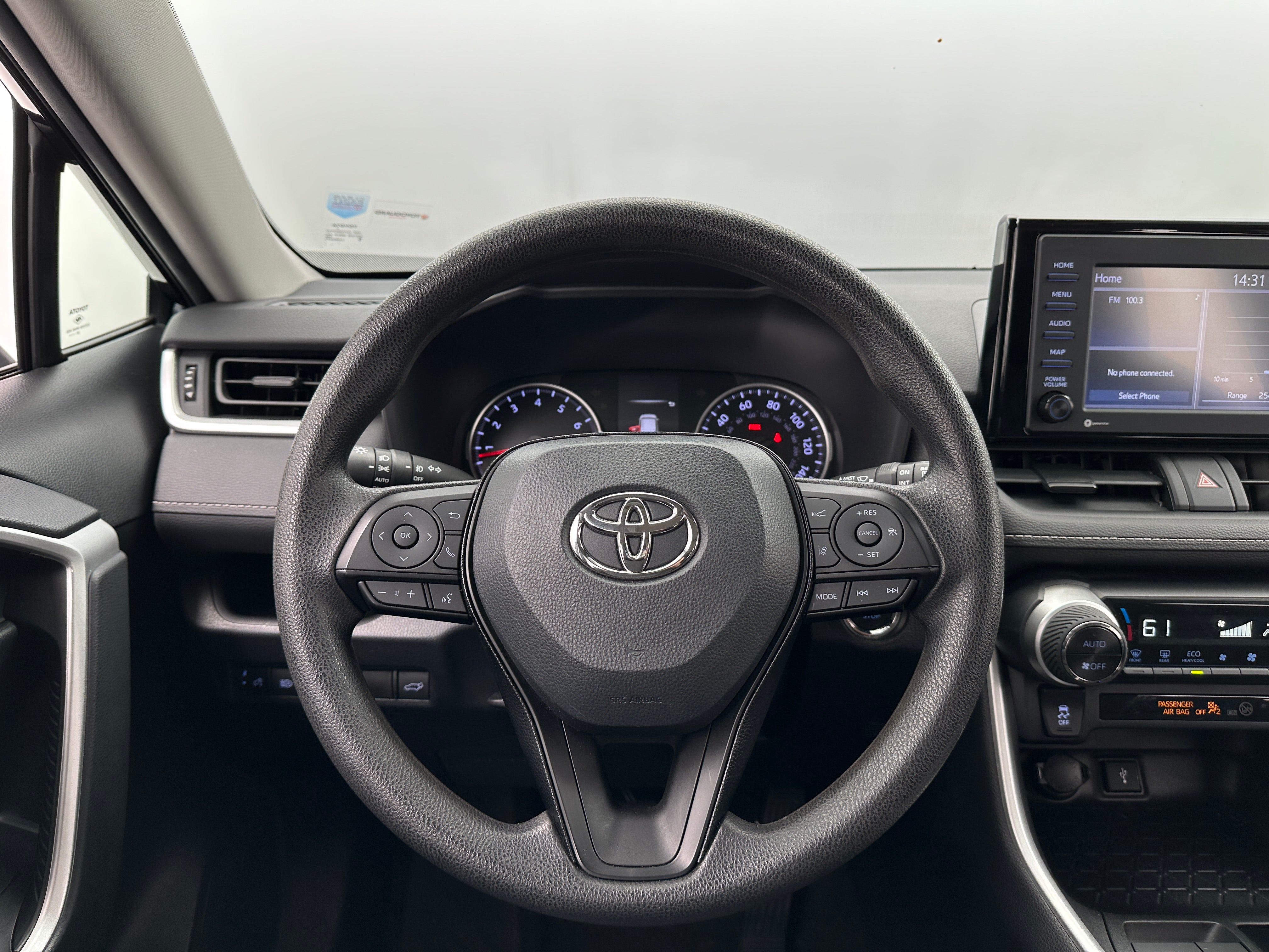 2021 Toyota RAV4 XLE 5