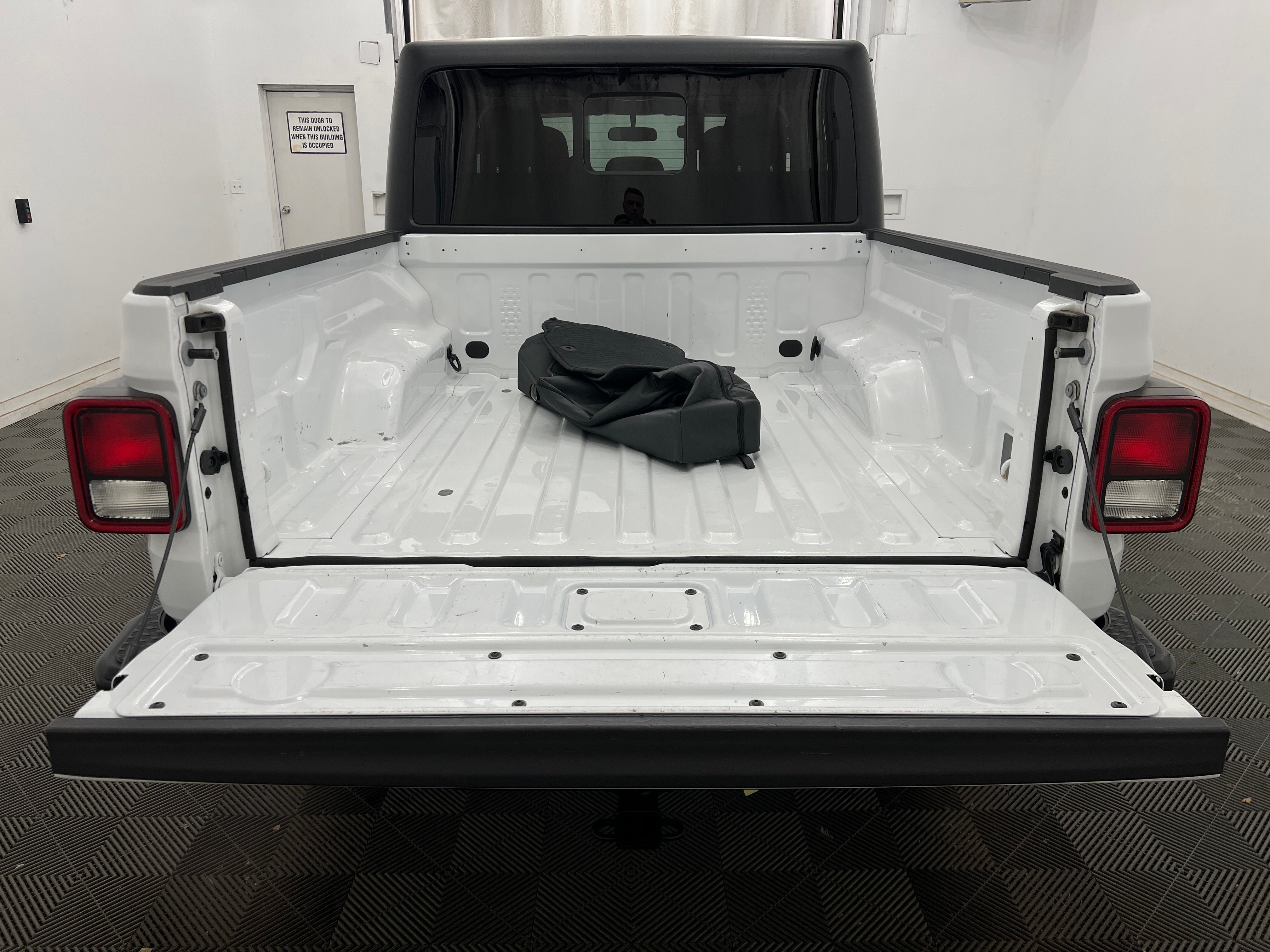 2020 Jeep Gladiator Sport S 7