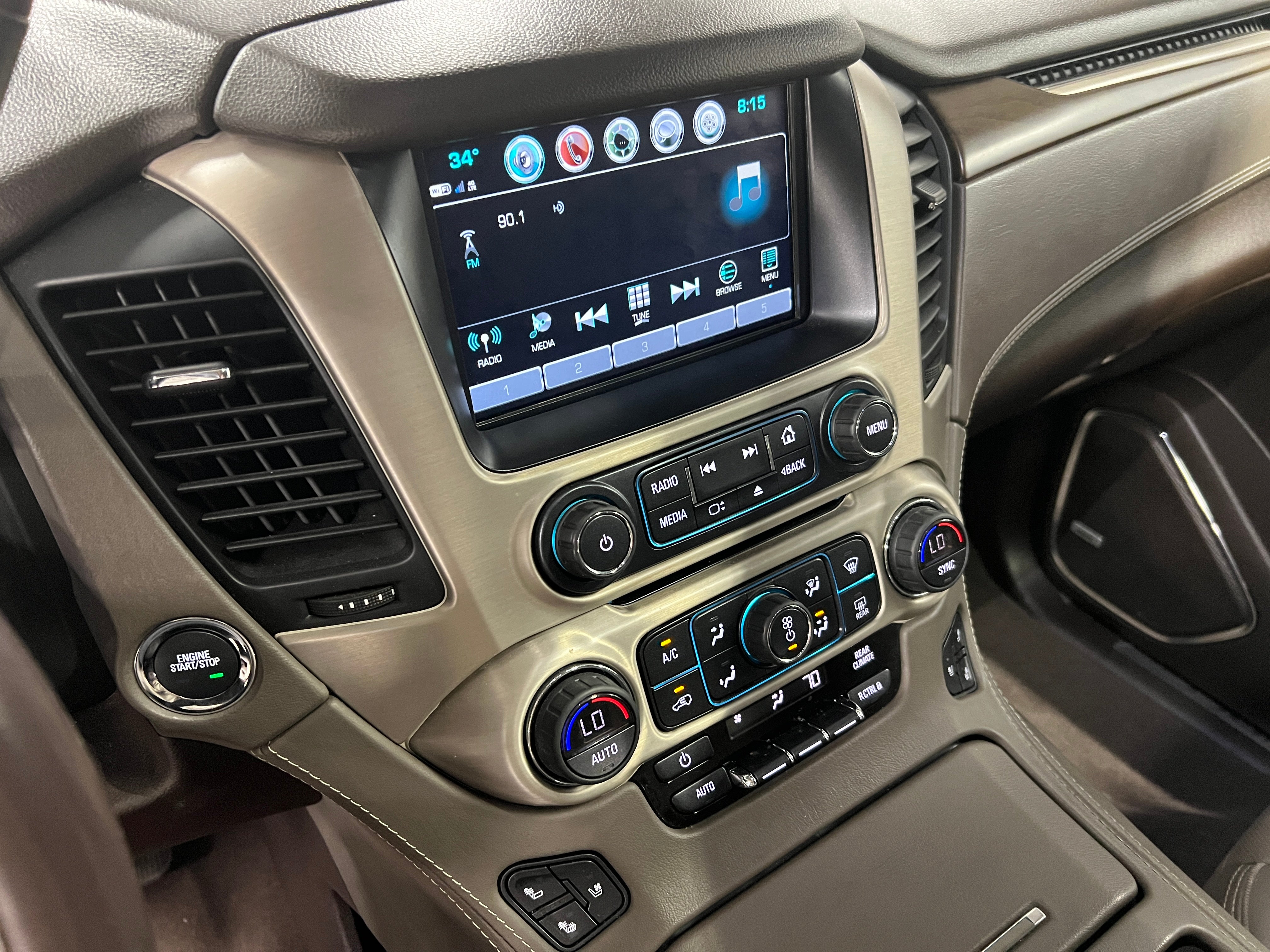 2019 GMC Yukon Denali 3