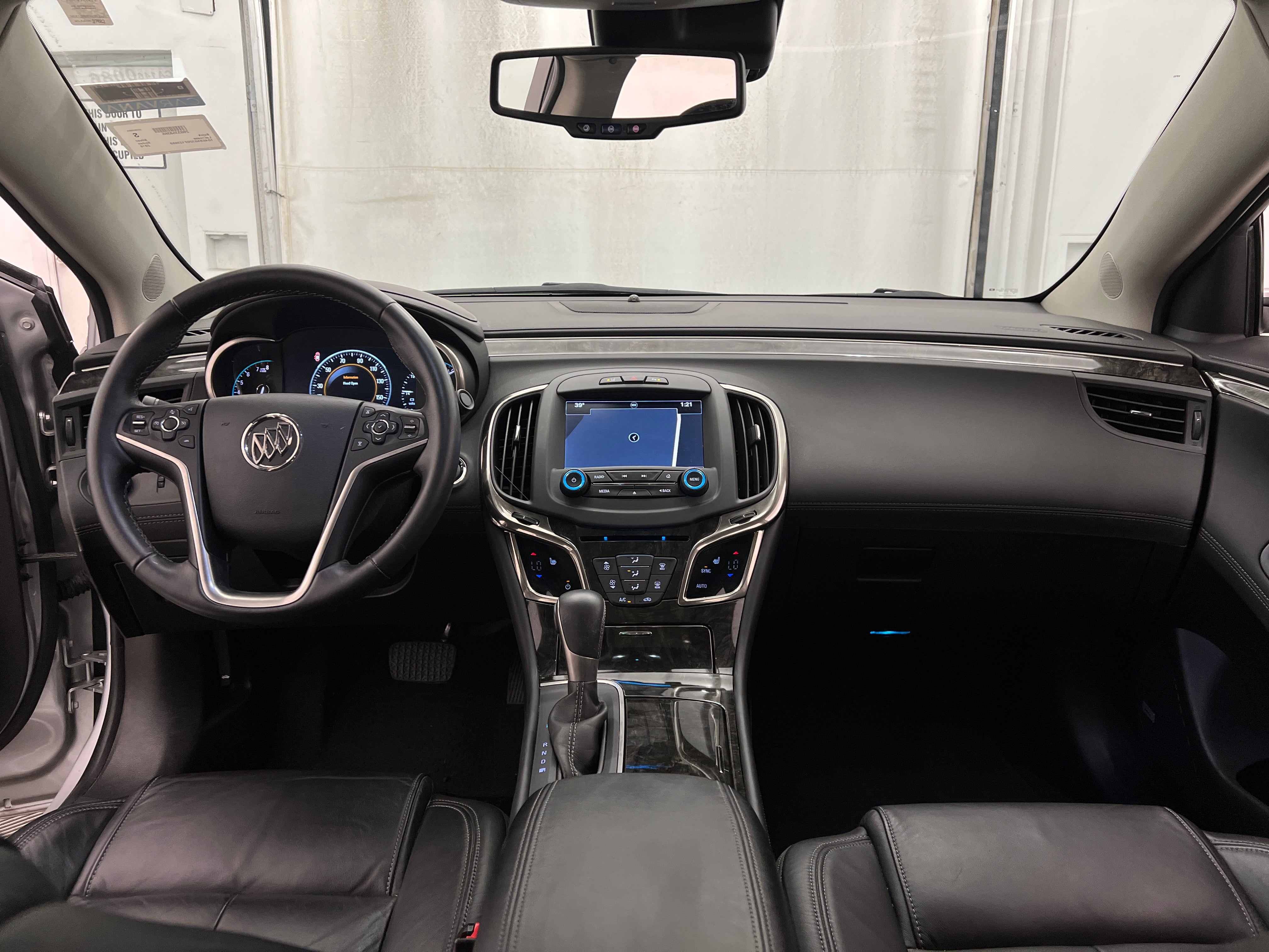 2016 Buick LaCrosse Leather Group 2